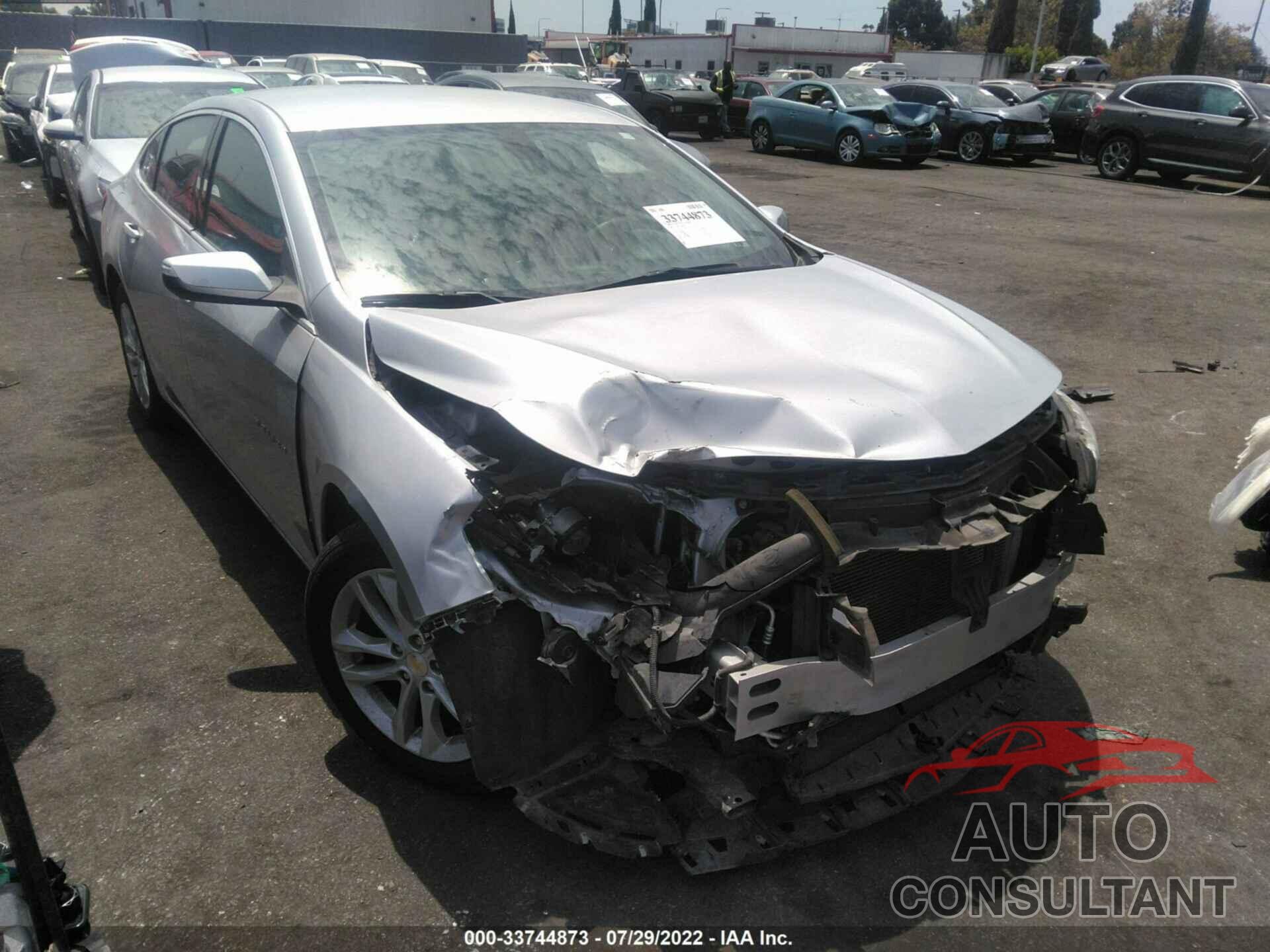 CHEVROLET MALIBU 2018 - 1G1ZD5ST7JF249855