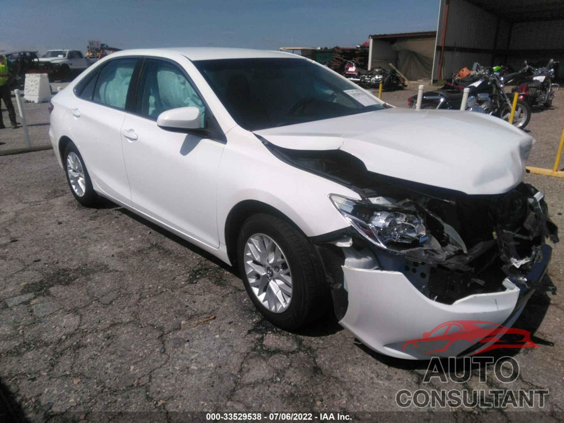 TOYOTA CAMRY 2016 - 4T1BF1FK8GU556920