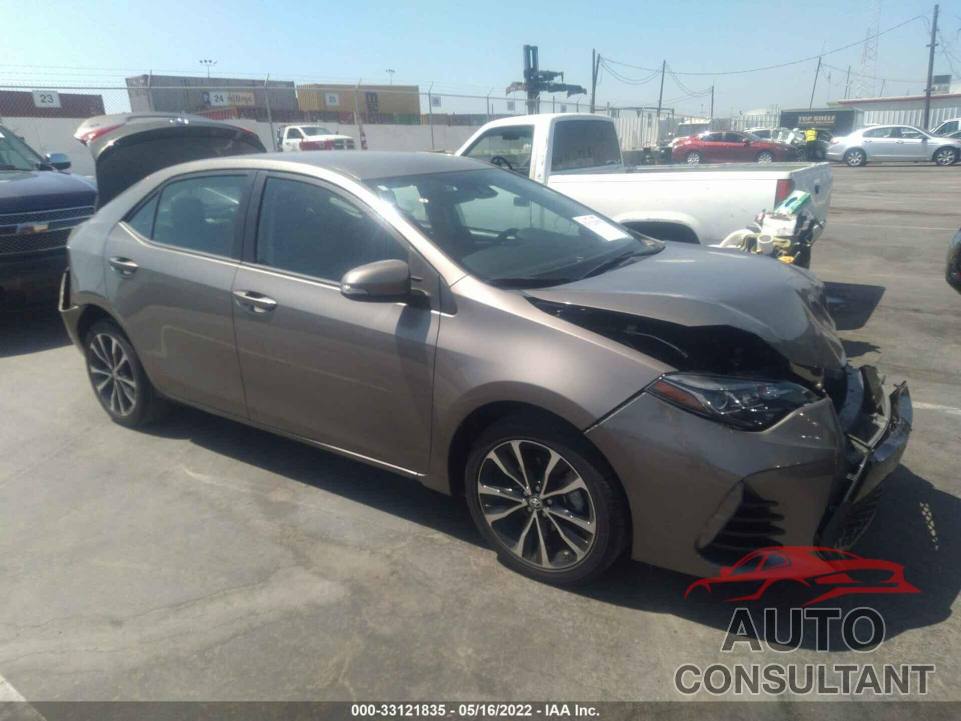 TOYOTA COROLLA 2018 - 5YFBURHE8JP816253