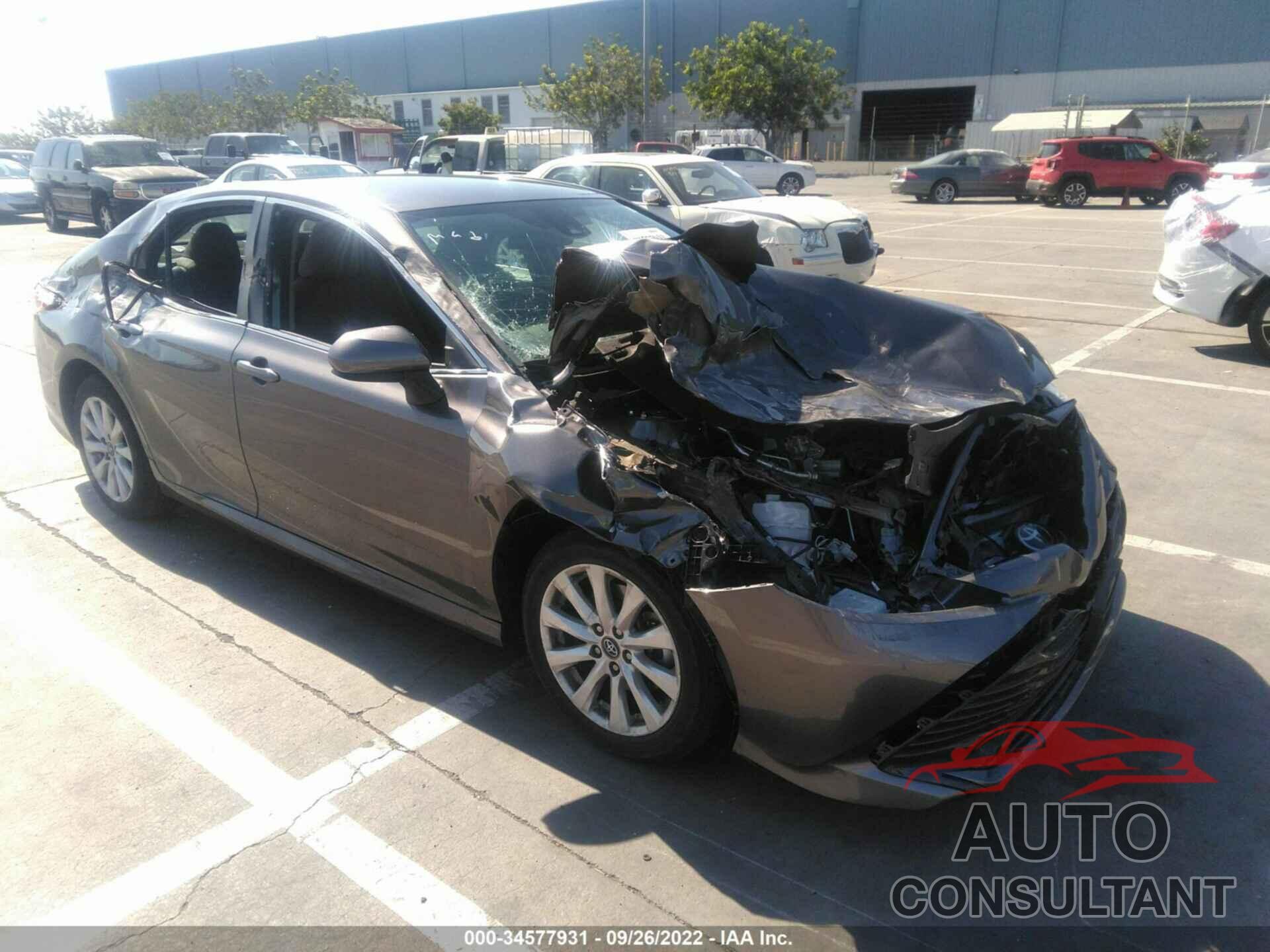 TOYOTA CAMRY 2019 - 4T1B11HK0KU839395