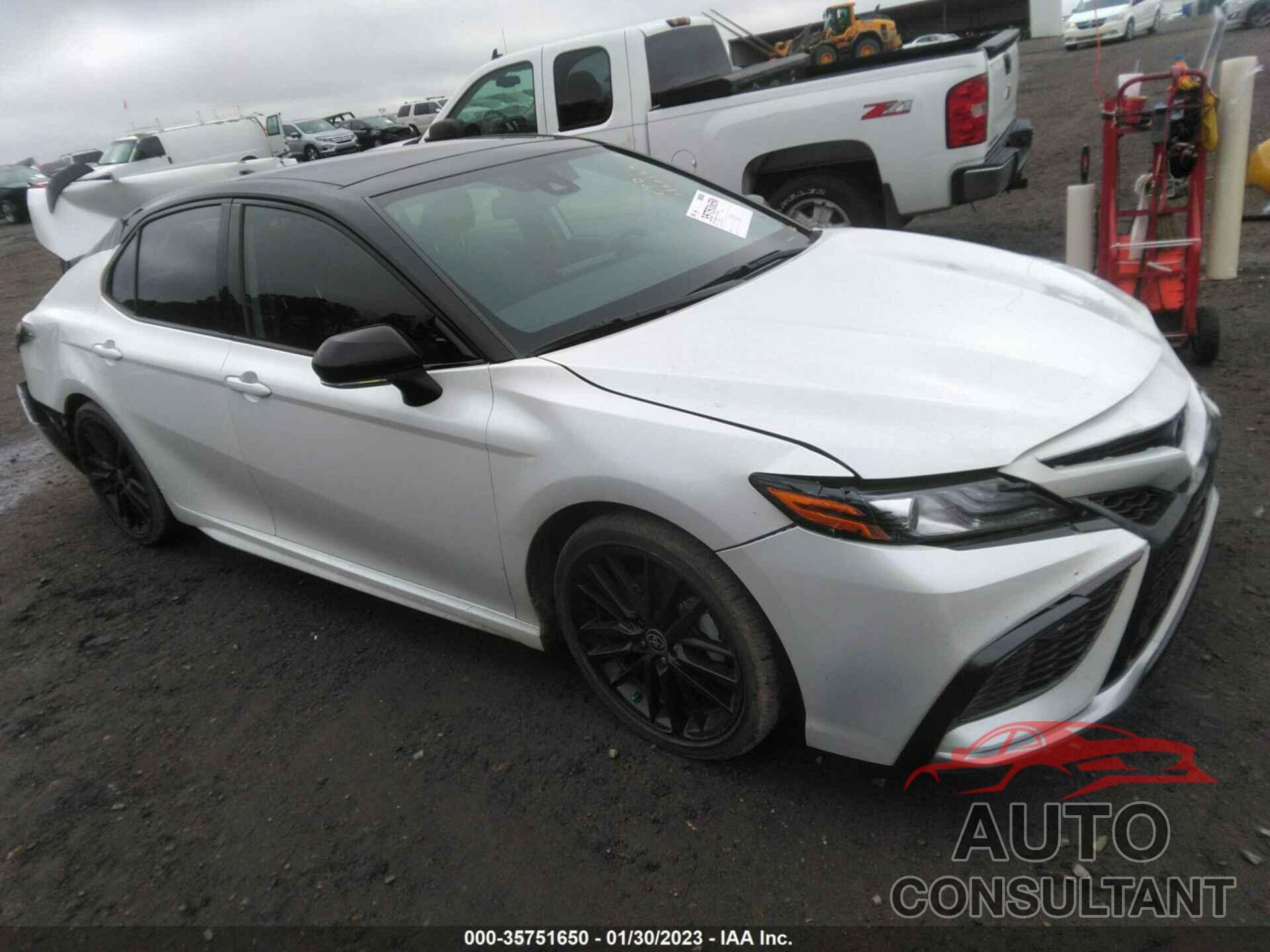 TOYOTA CAMRY 2022 - 4T1K61AK5NU020253