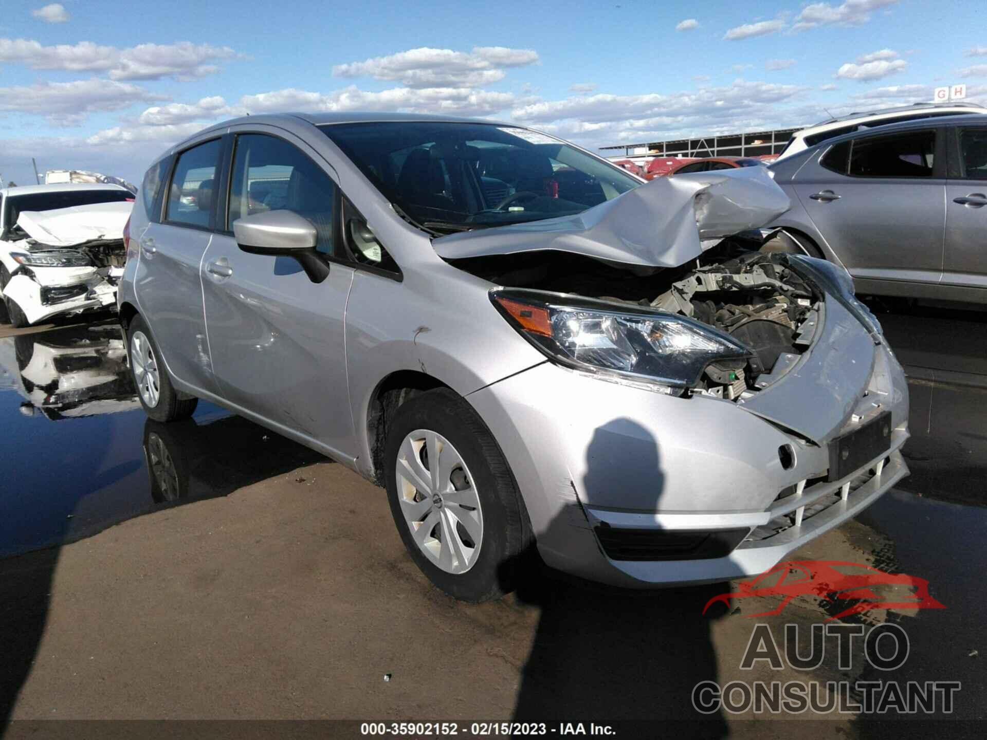 NISSAN VERSA NOTE 2017 - 3N1CE2CP4HL374146