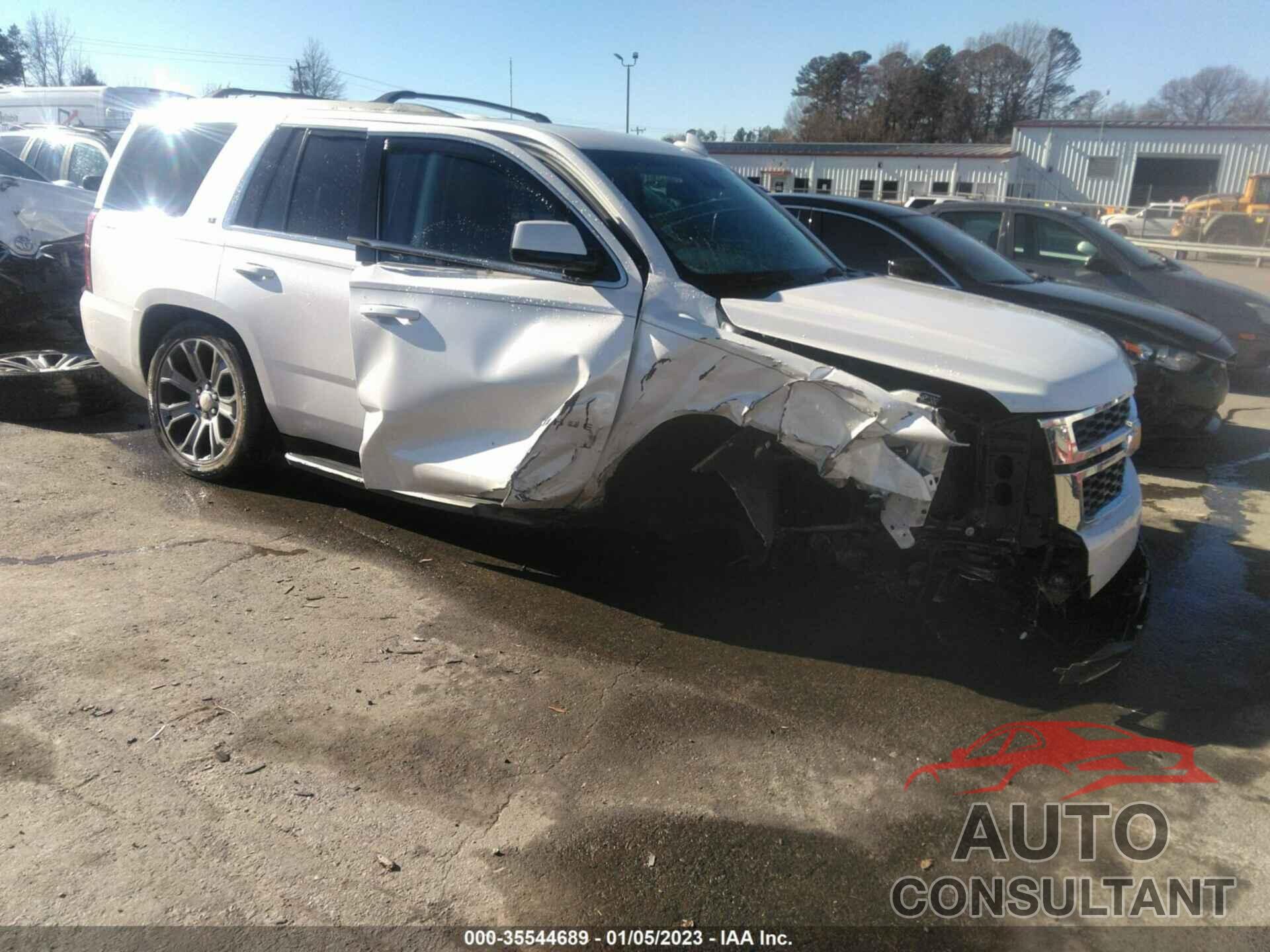 CHEVROLET TAHOE 2018 - 1GNSKBKC8JR213918