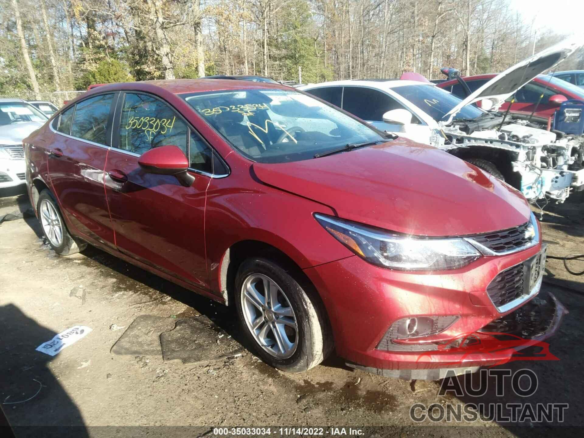 CHEVROLET CRUZE 2018 - 1G1BE5SMXJ7212493