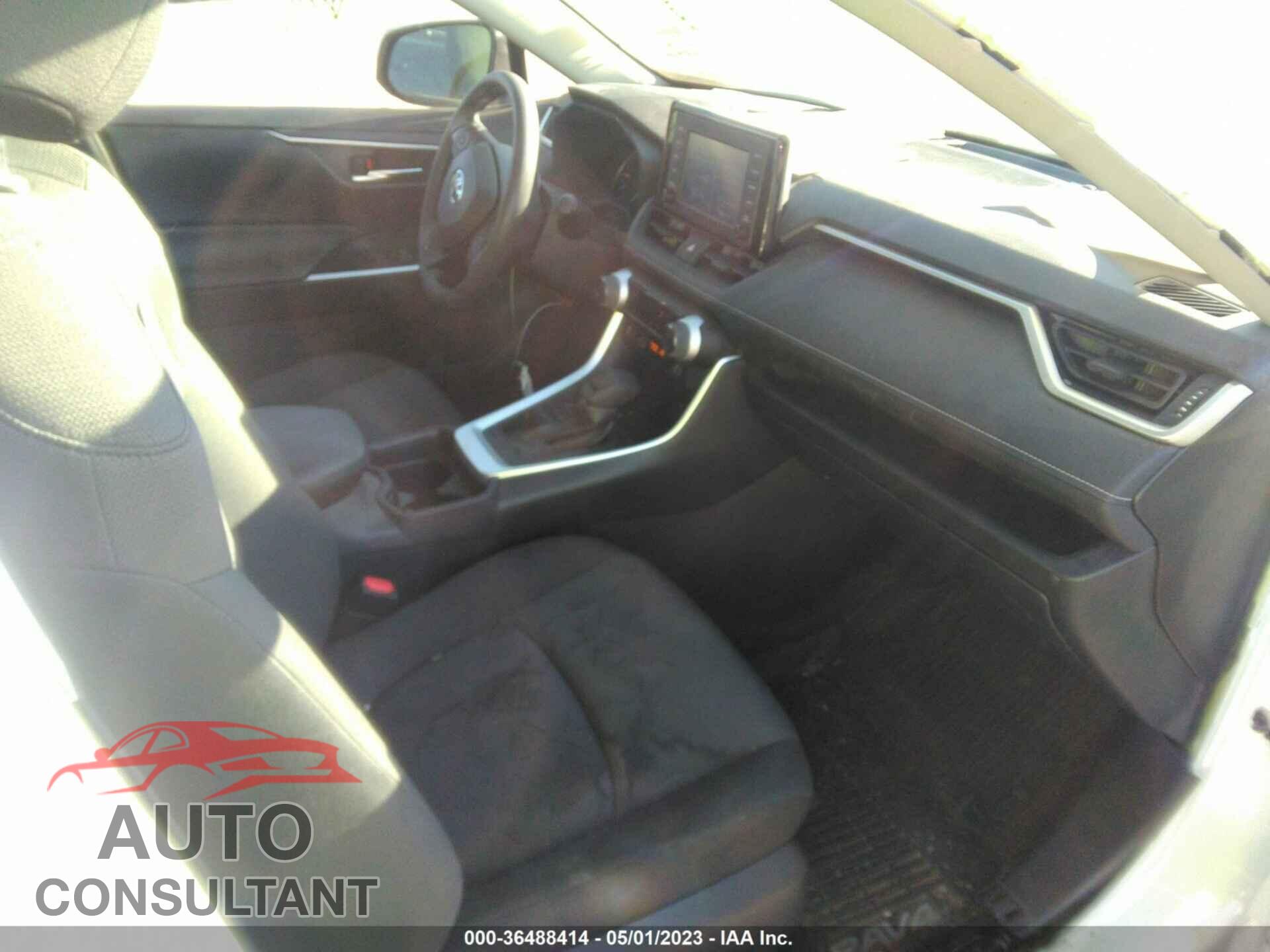 TOYOTA RAV4 2019 - JTMP1RFV4KD031024
