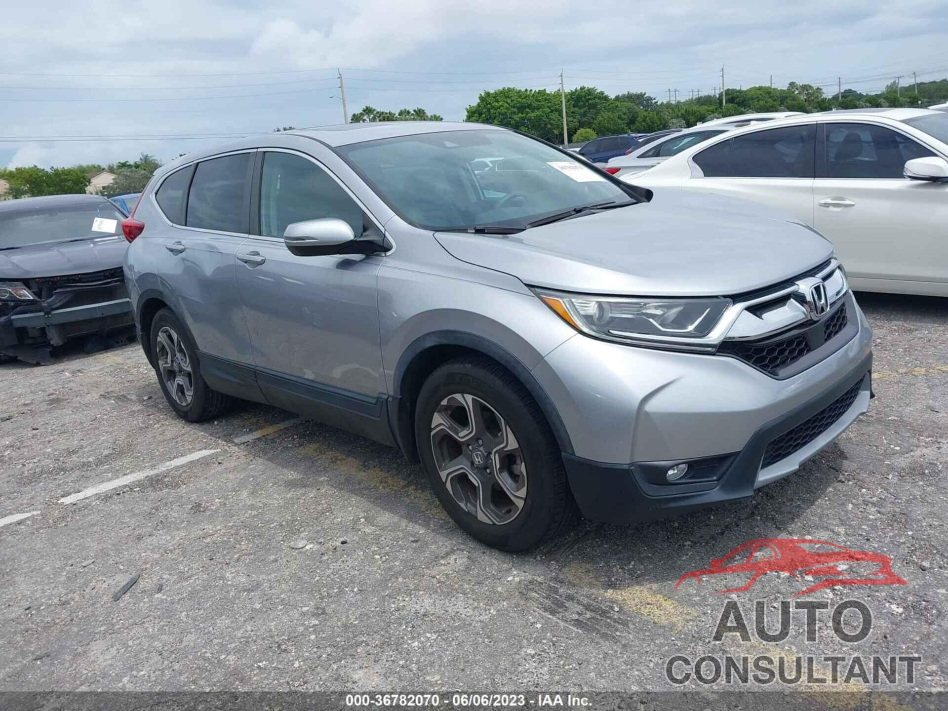 HONDA CR-V 2018 - 7FARW1H53JE031441