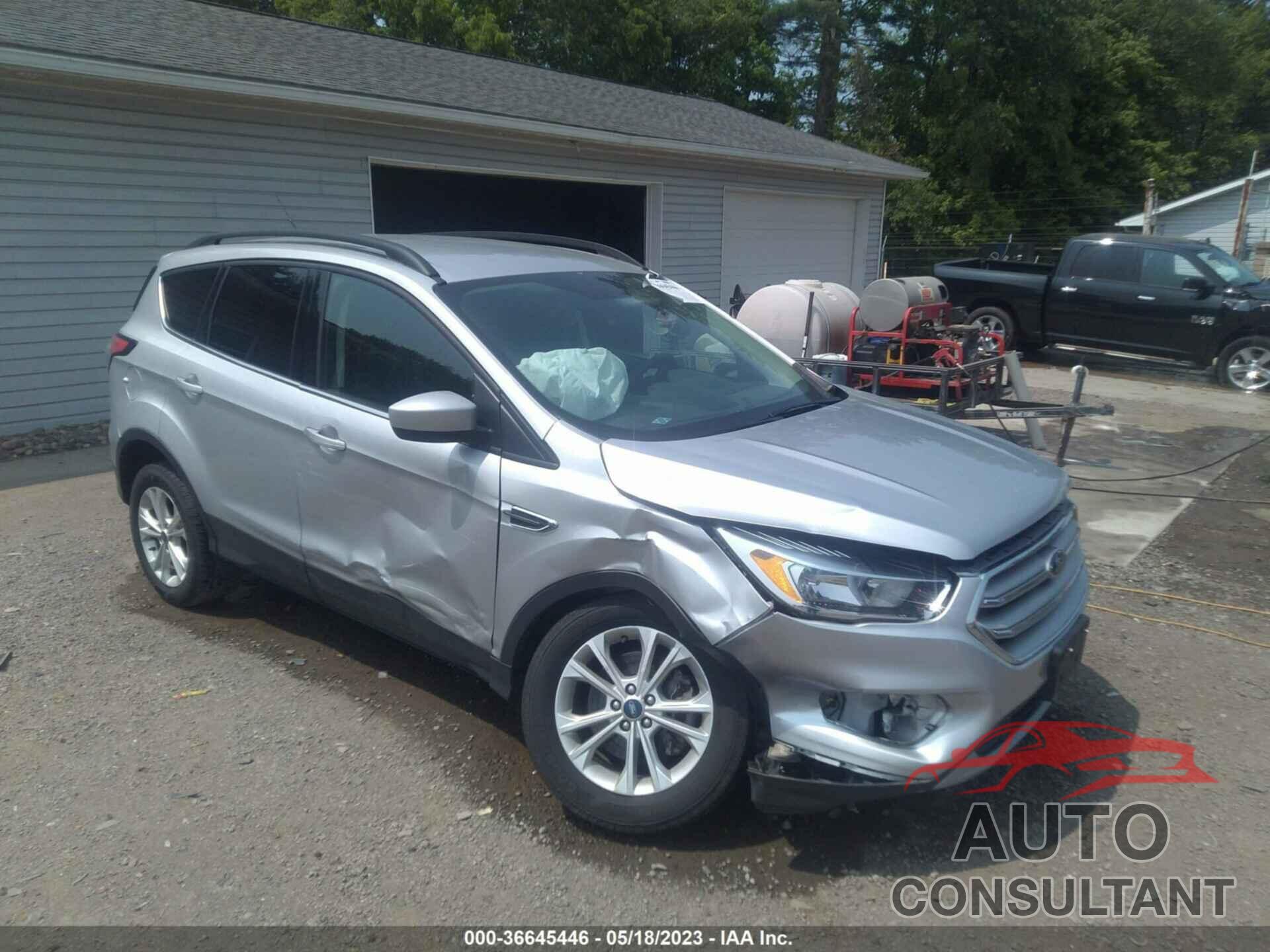 FORD ESCAPE 2018 - 1FMCU9GD7JUD48897