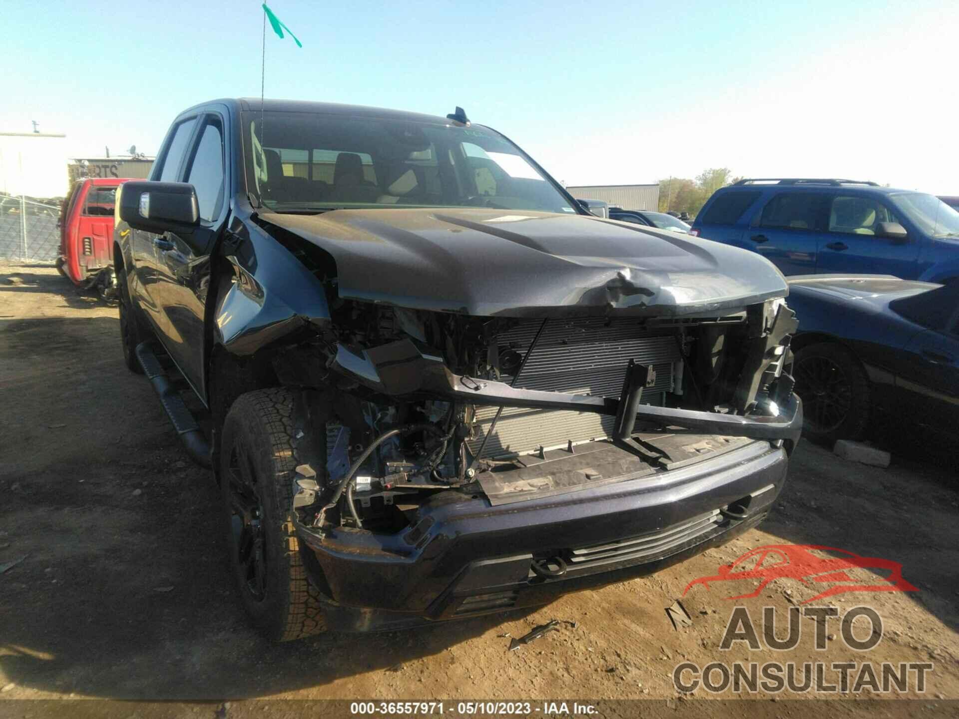 CHEVROLET SILVERADO 1500 2023 - 1GCUDEED1PZ201183