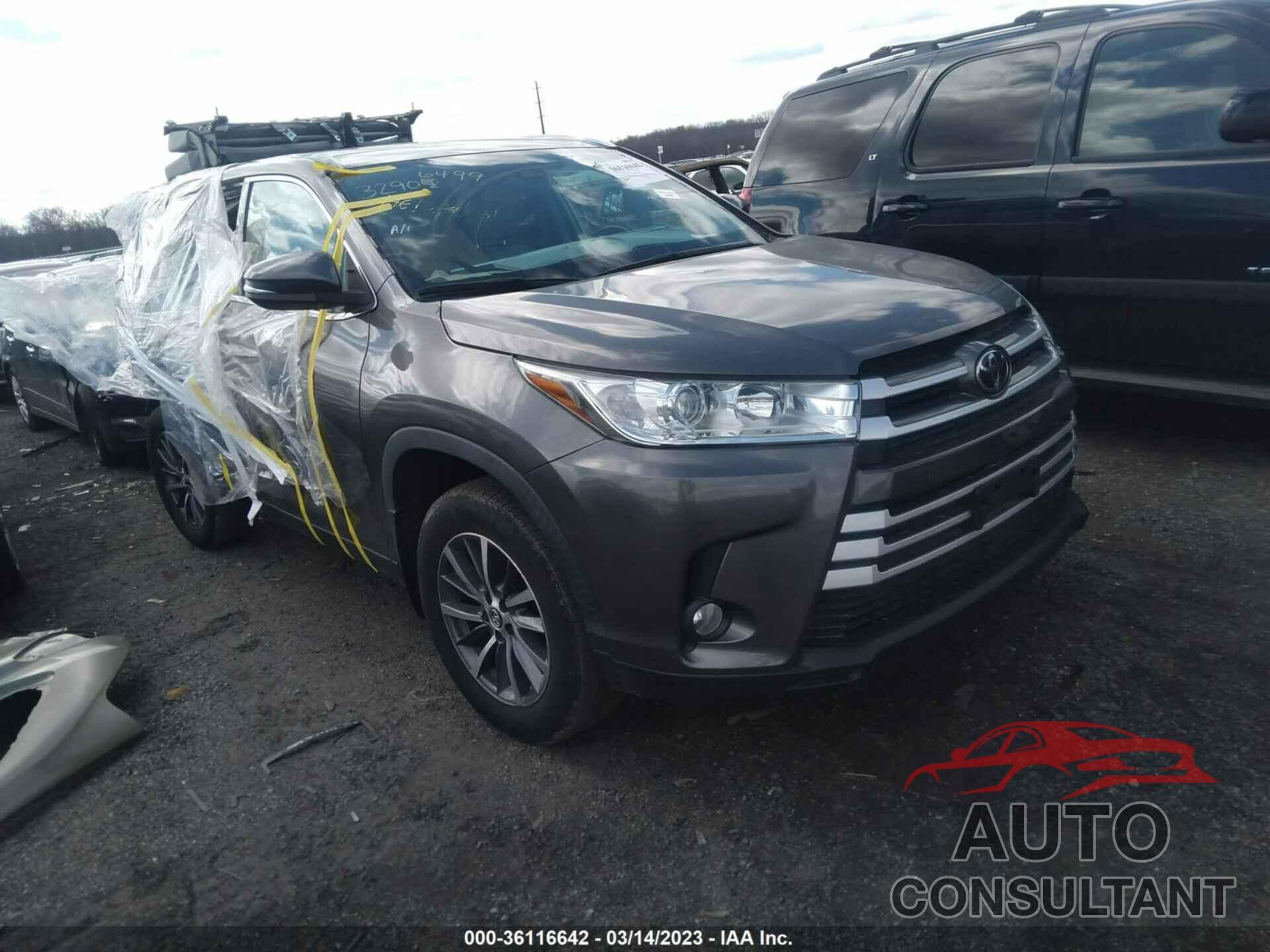 TOYOTA HIGHLANDER 2019 - 5TDJZRFH3KS607361