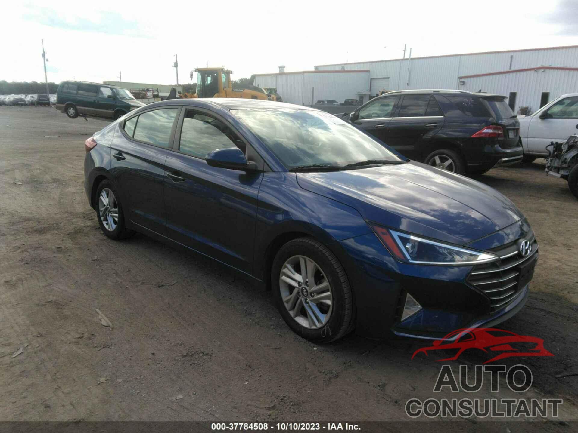 HYUNDAI ELANTRA 2020 - 5NPD84LF5LH579429
