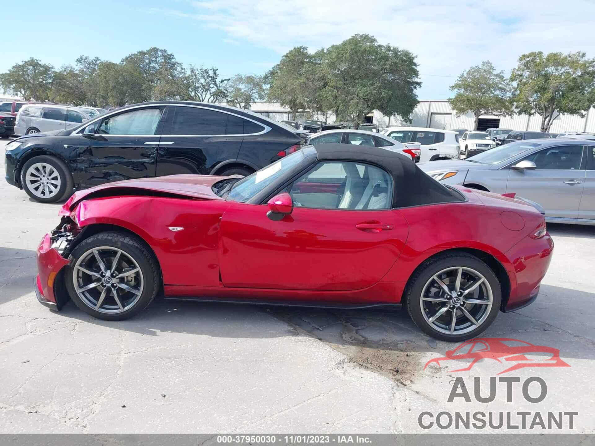 MAZDA MX-5 MIATA 2021 - JM1NDAD74M0451929