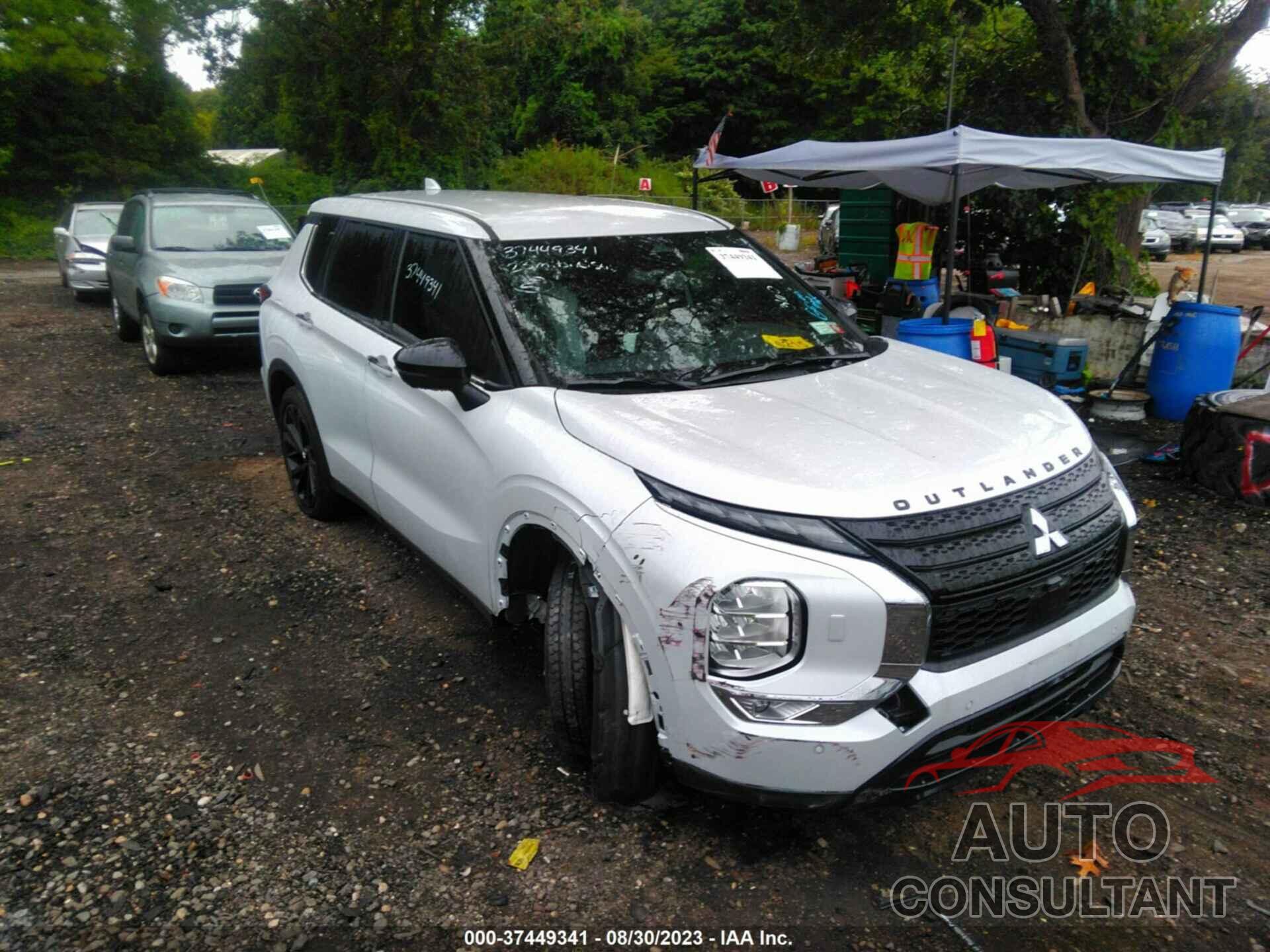 MITSUBISHI OUTLANDER 2023 - JA4J4UA84PZ025424