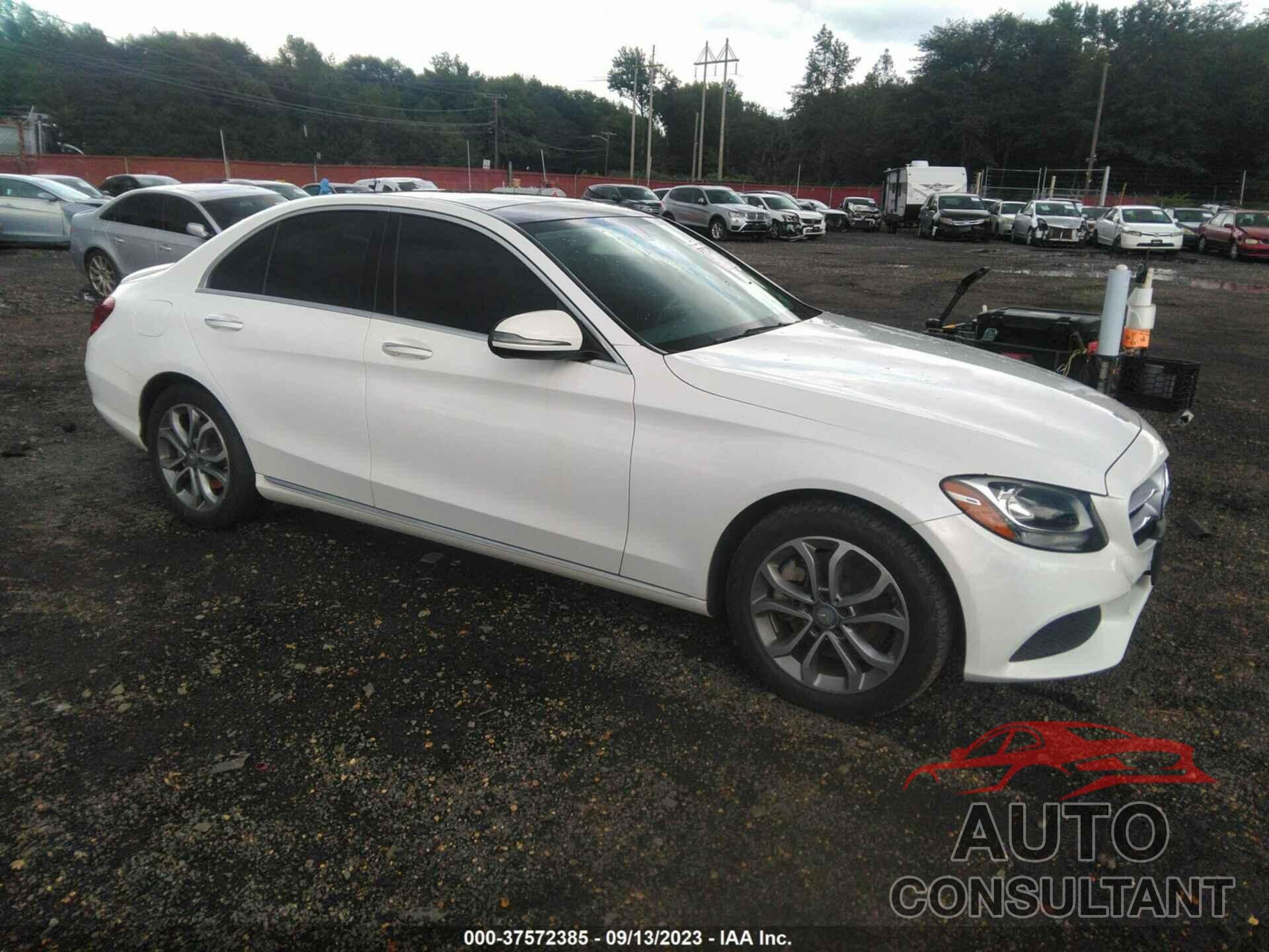 MERCEDES-BENZ C-CLASS 2016 - 55SWF4KB5GU110261
