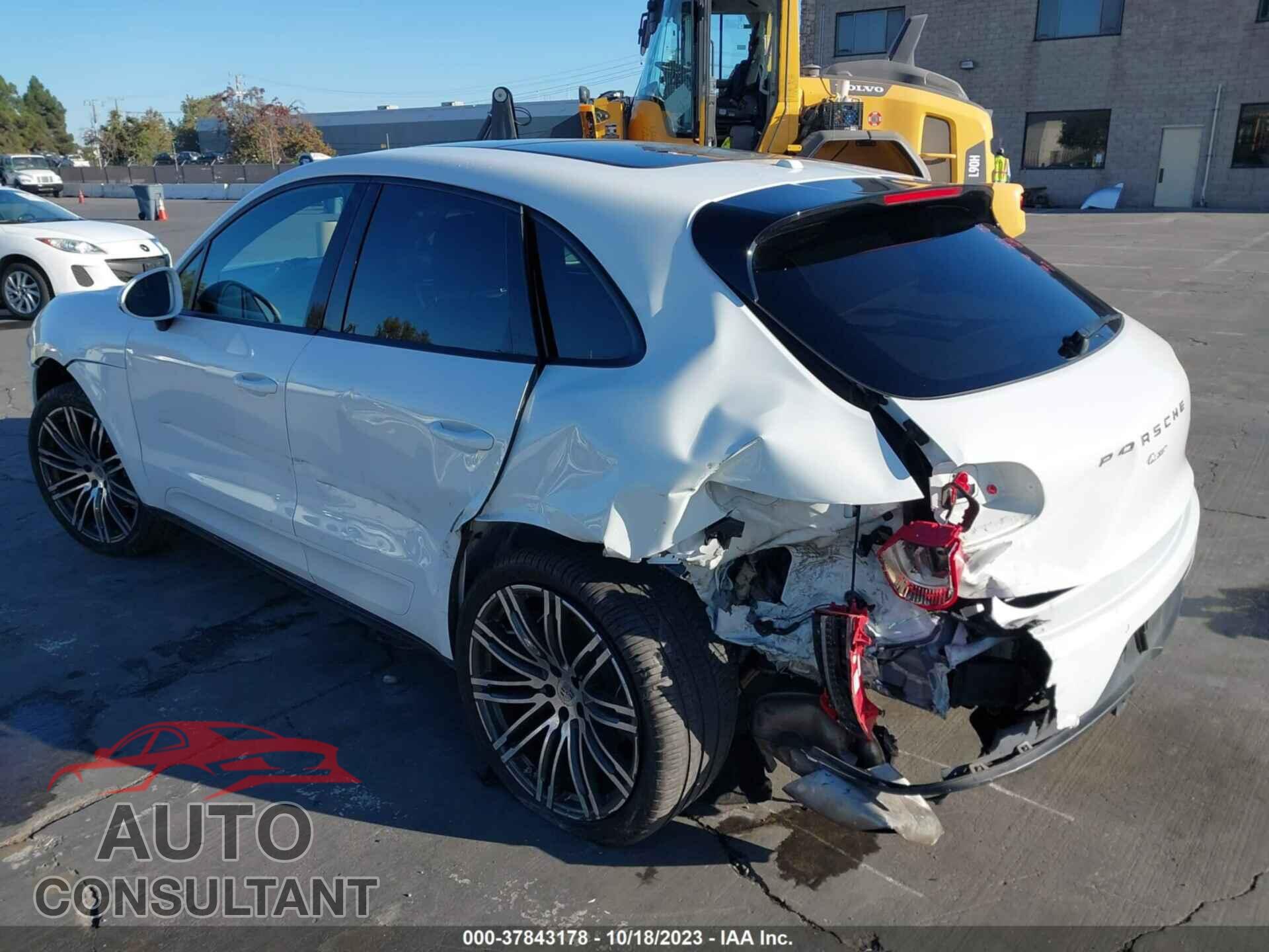 PORSCHE MACAN 2018 - WP1AA2A5XJLB04405