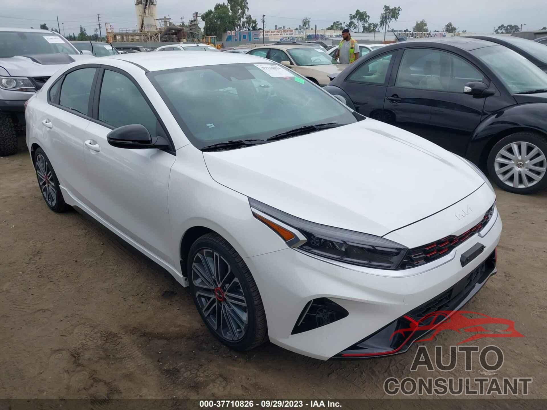 KIA FORTE 2023 - 3KPF44AC3PE596981