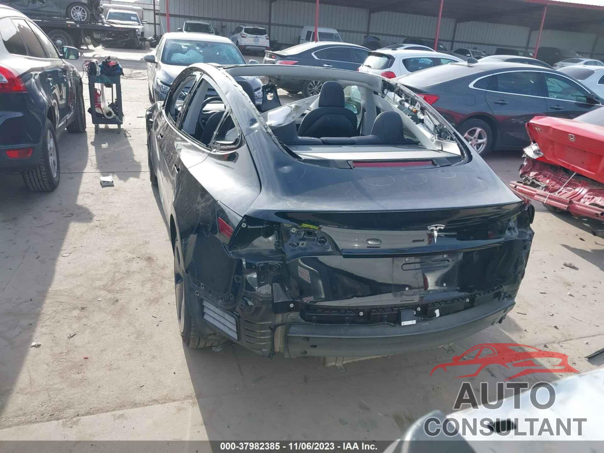 TESLA MODEL 3 2018 - 5YJ3E1EAXJF033046