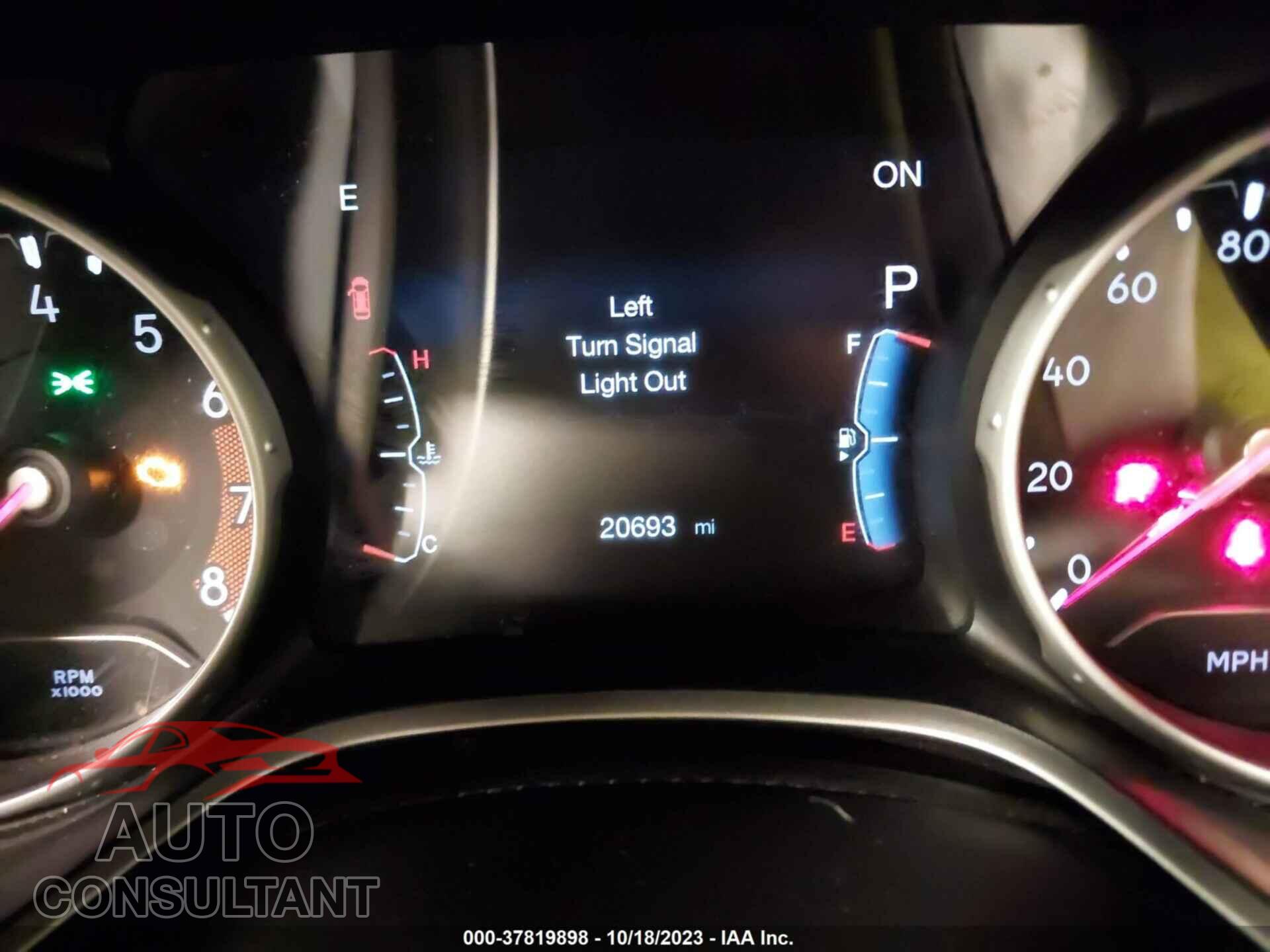 JEEP COMPASS 2018 - 3C4NJCCB1JT406651