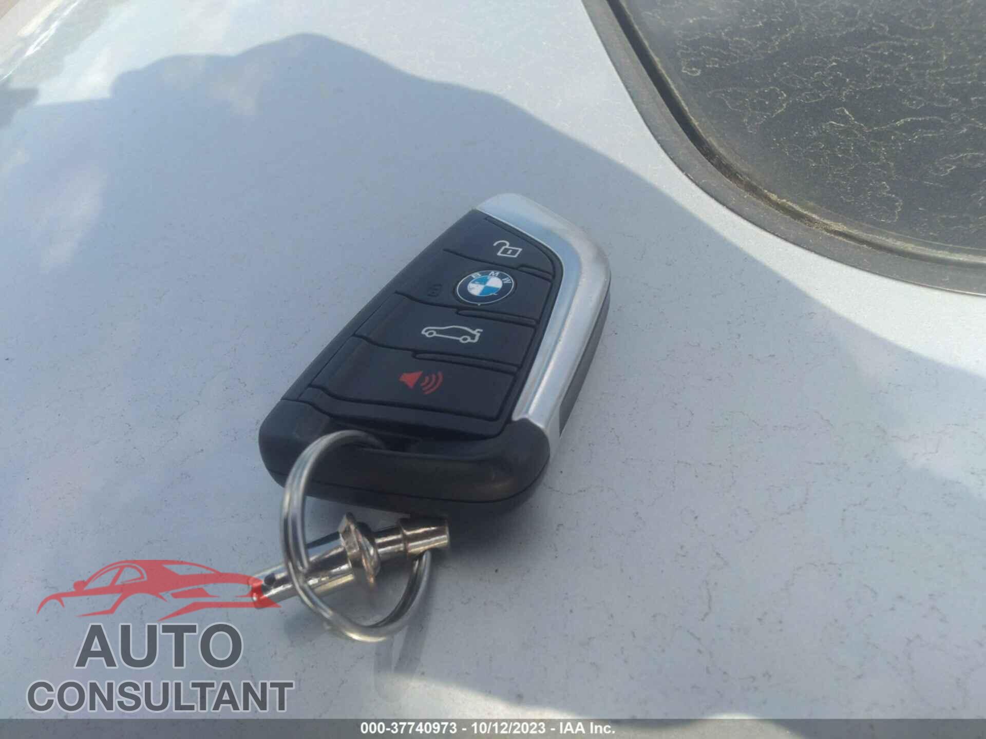 BMW X3 2018 - 5UXTR9C52JLD73332