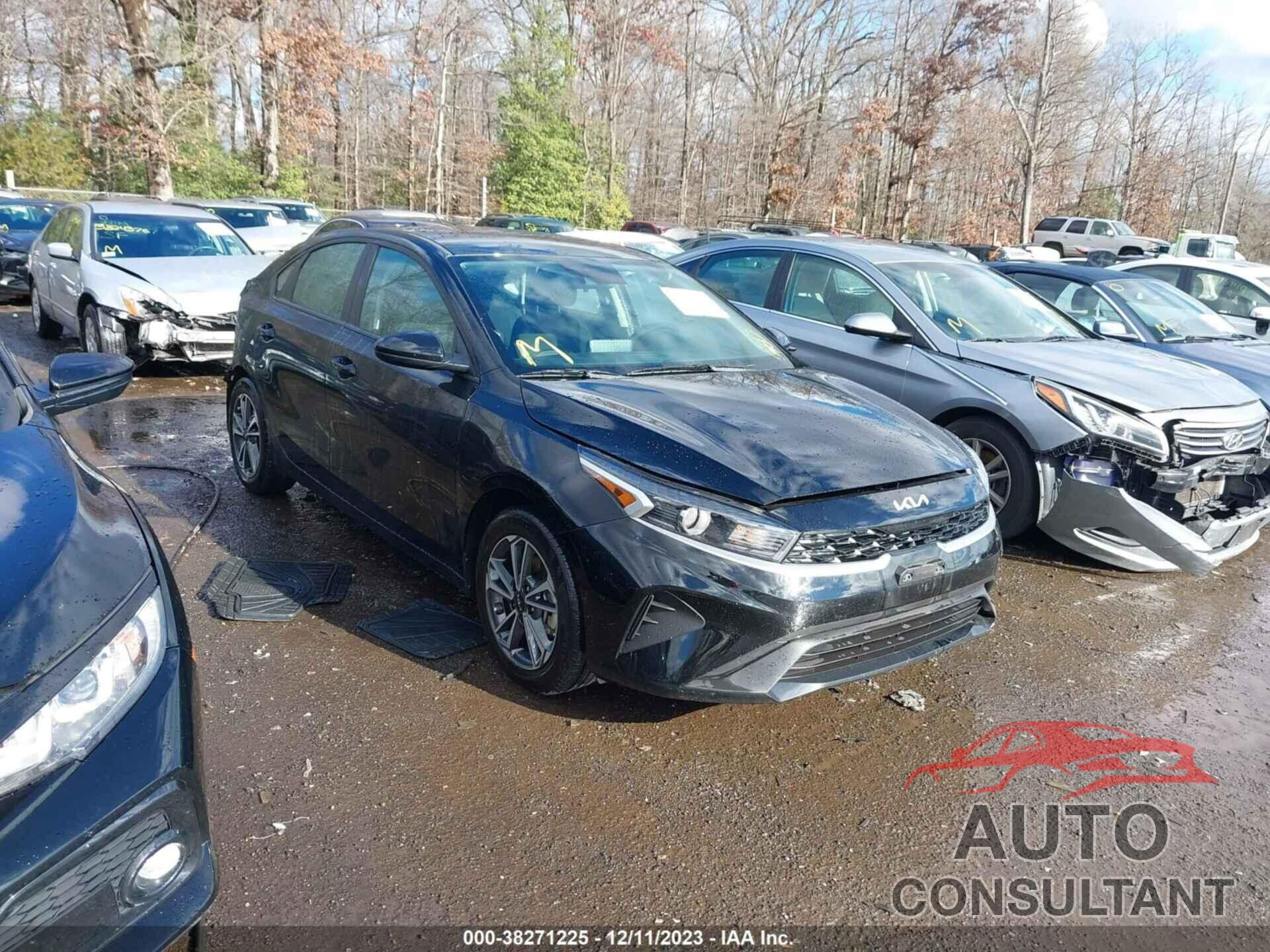 KIA FORTE 2023 - 3KPF24AD8PE605155