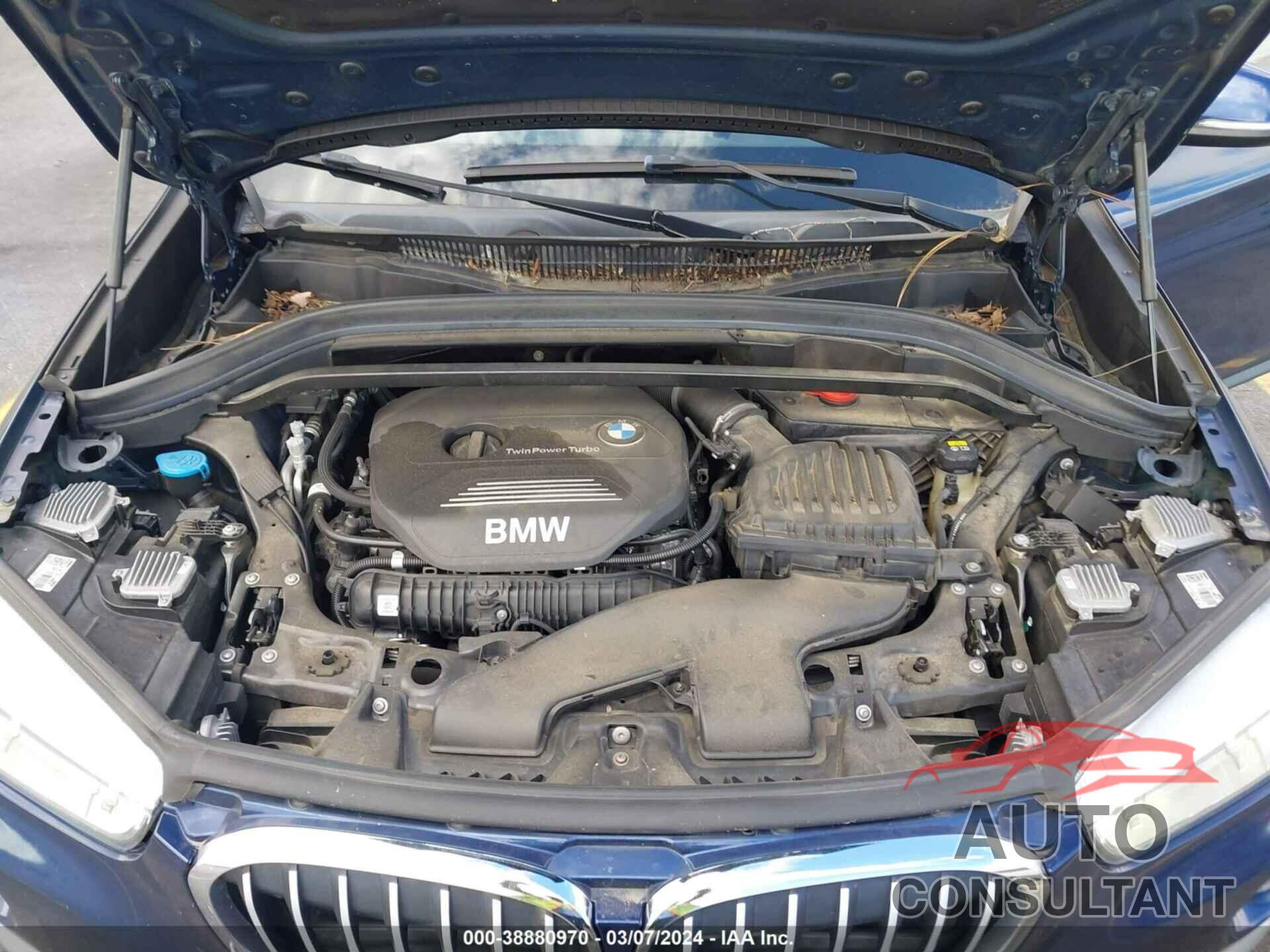 BMW X1 2018 - WBXHU7C38J5L05789