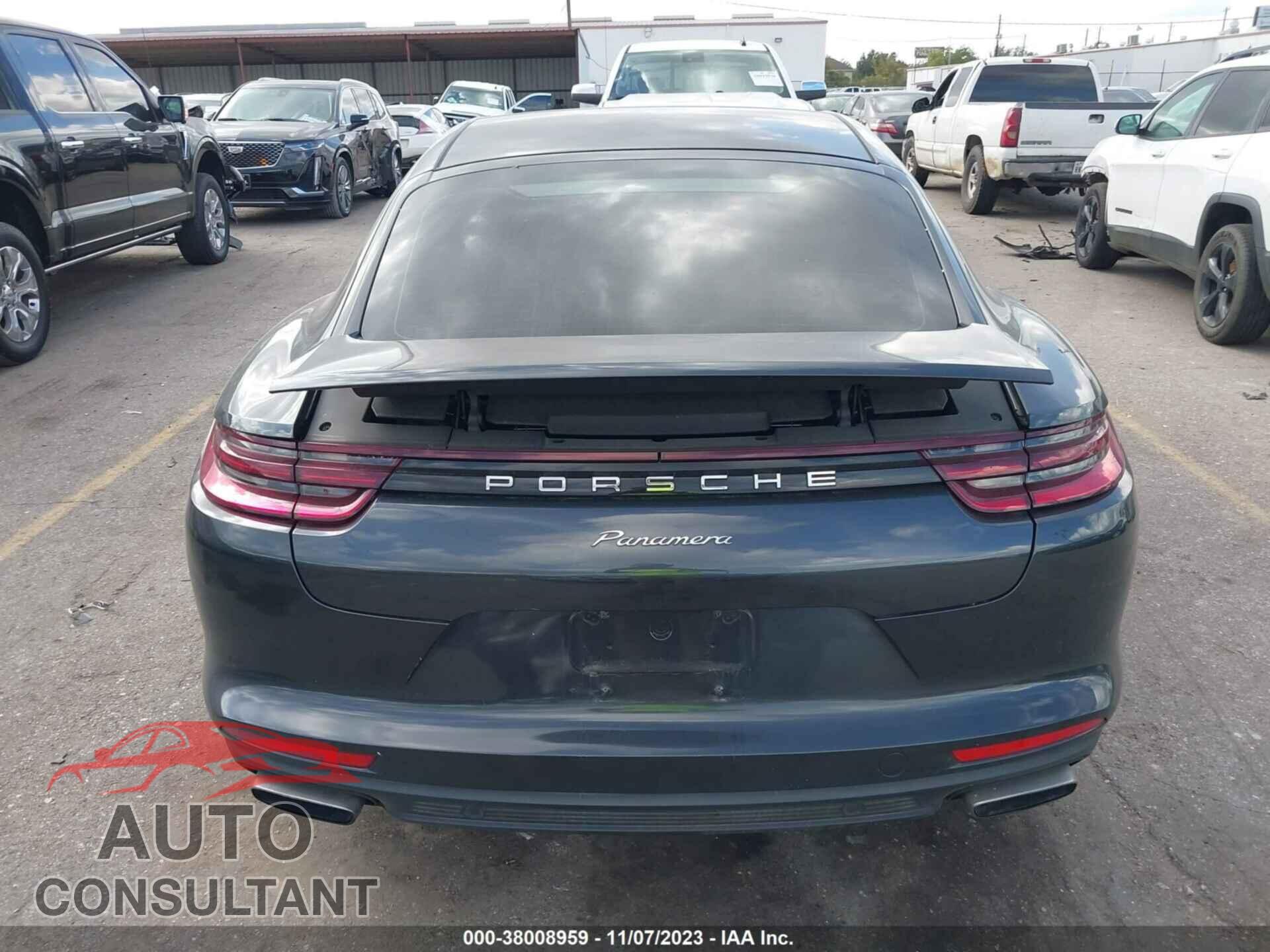 PORSCHE PANAMERA 2017 - WP0AA2A70HL100800