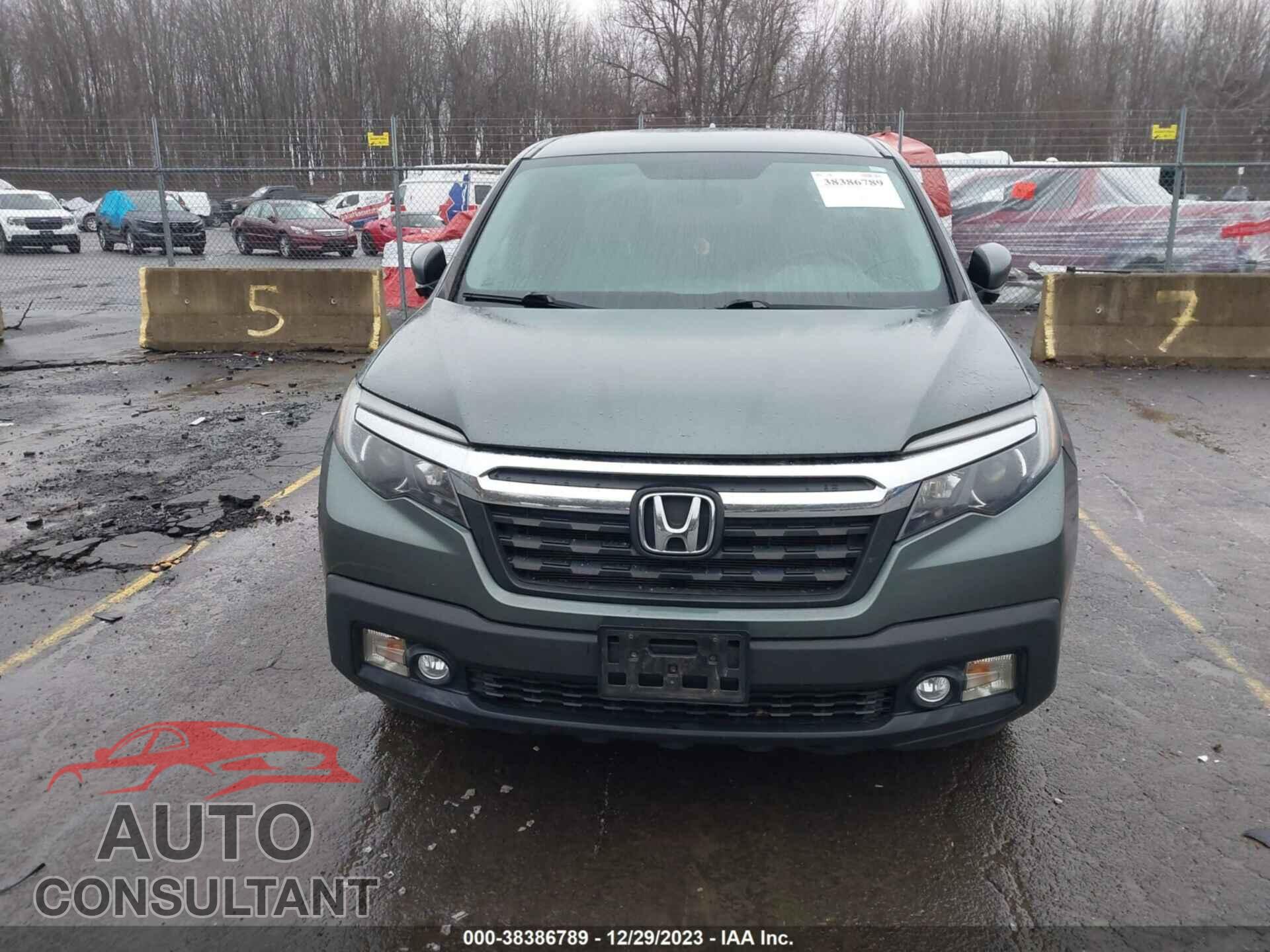 HONDA RIDGELINE 2017 - 5FPYK3F53HB003111