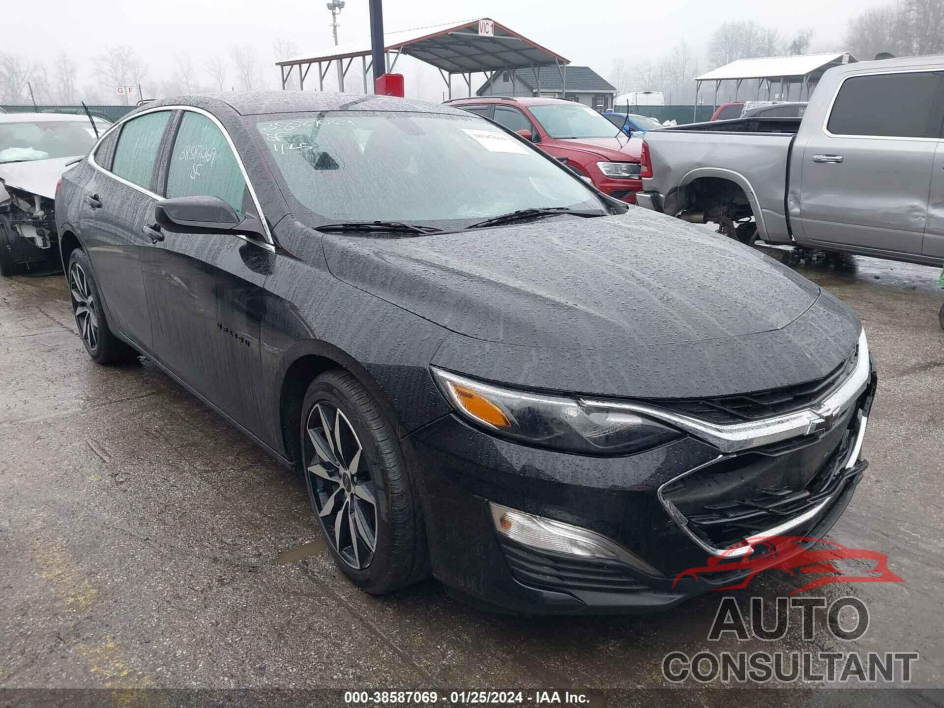 CHEVROLET MALIBU 2020 - 1G1ZG5ST4LF152221