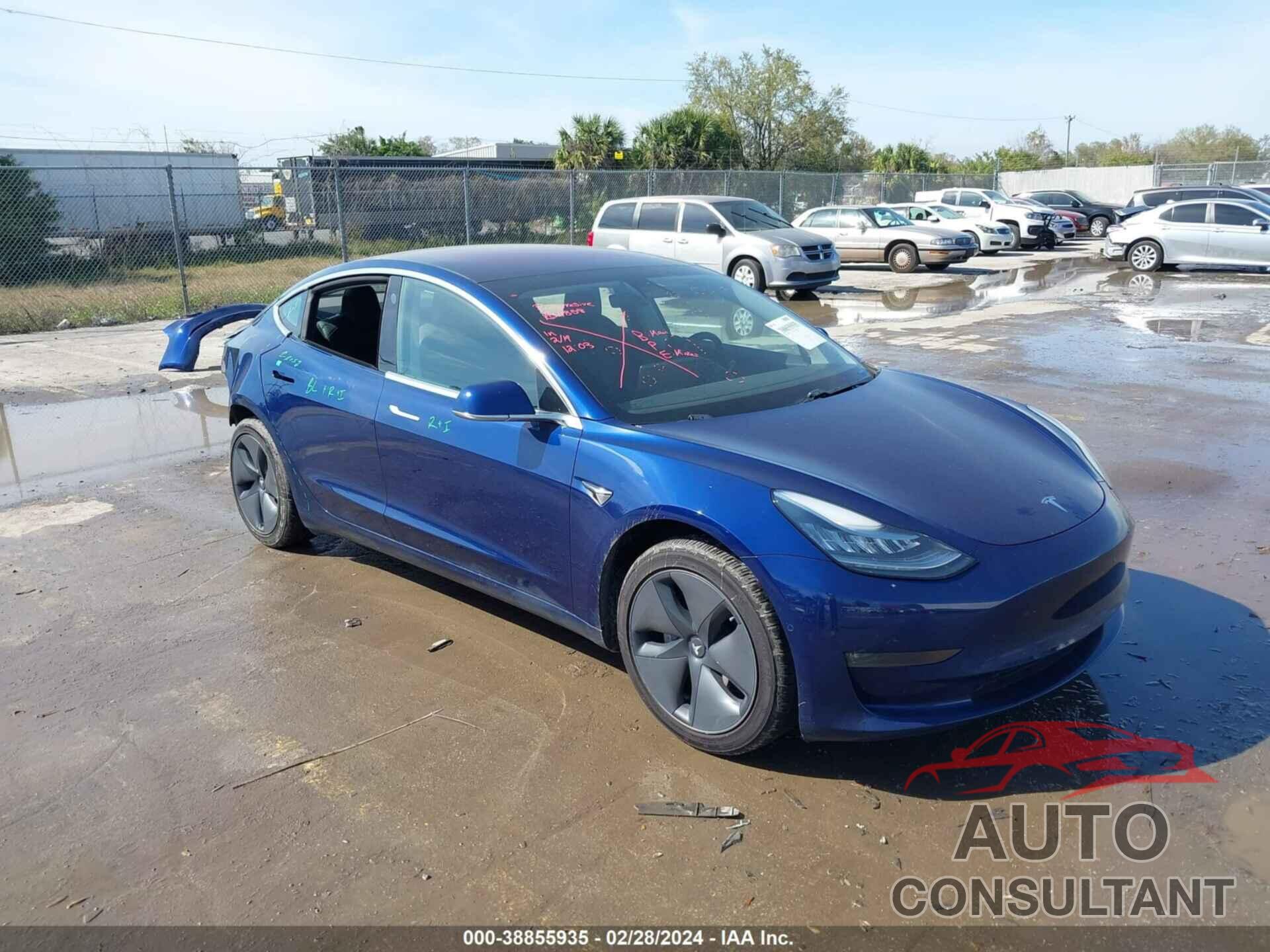 TESLA MODEL 3 2018 - 5YJ3E1EA0JF019611