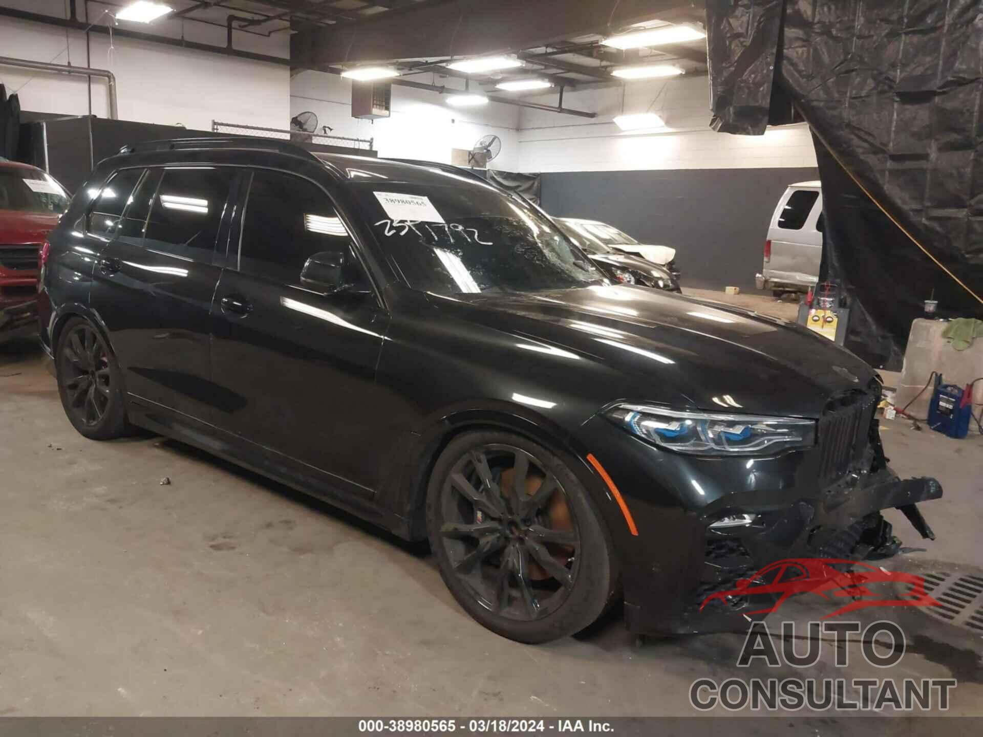 BMW X7 2022 - 5UXCX6C05N9M97801