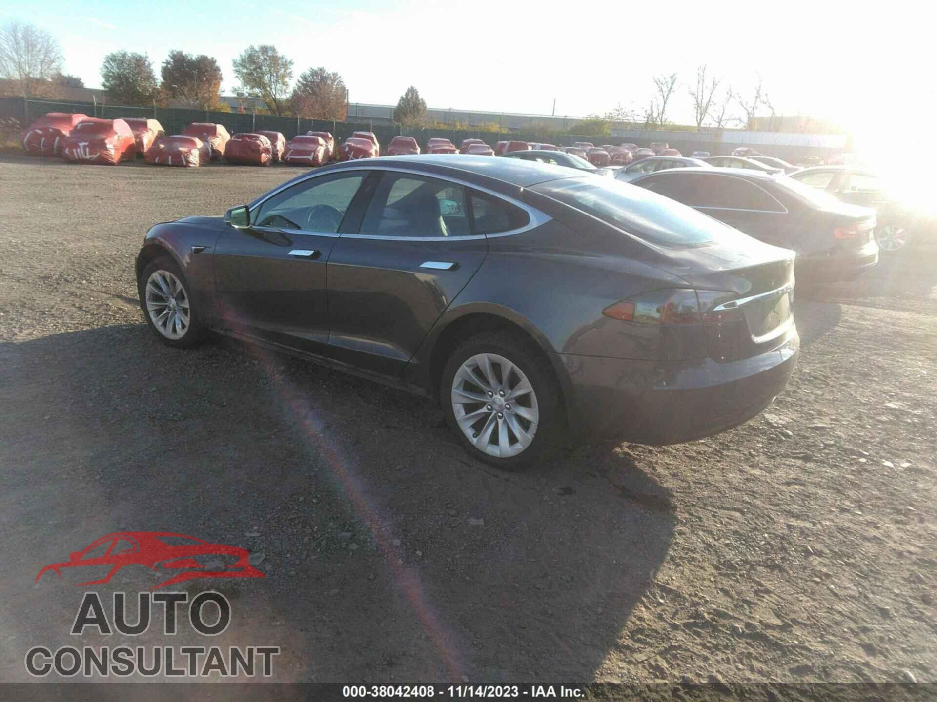 TESLA MODEL S 2019 - 5YJSA1E23KF339992