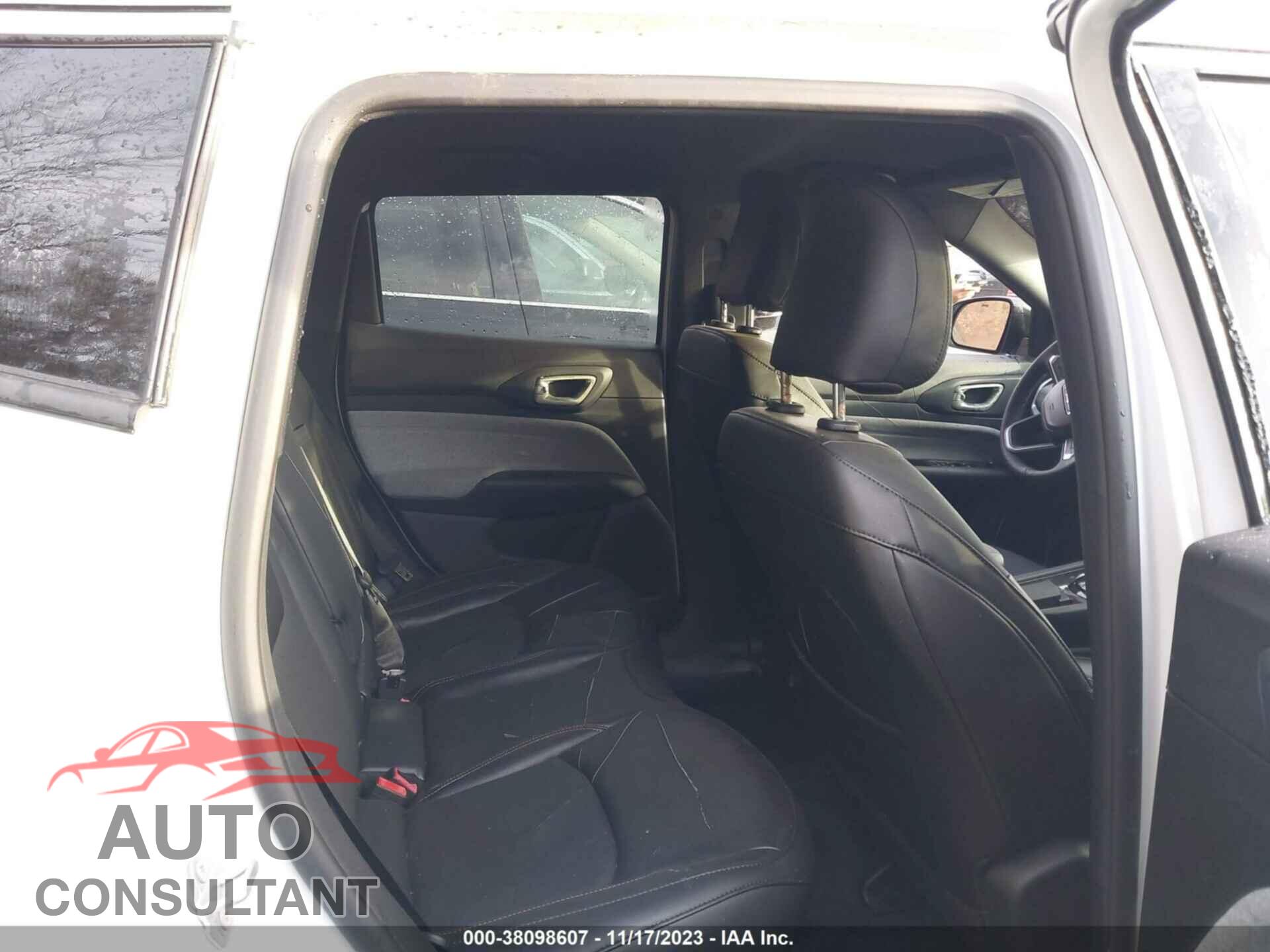 JEEP COMPASS 2023 - 3C4NJDFN2PT528326