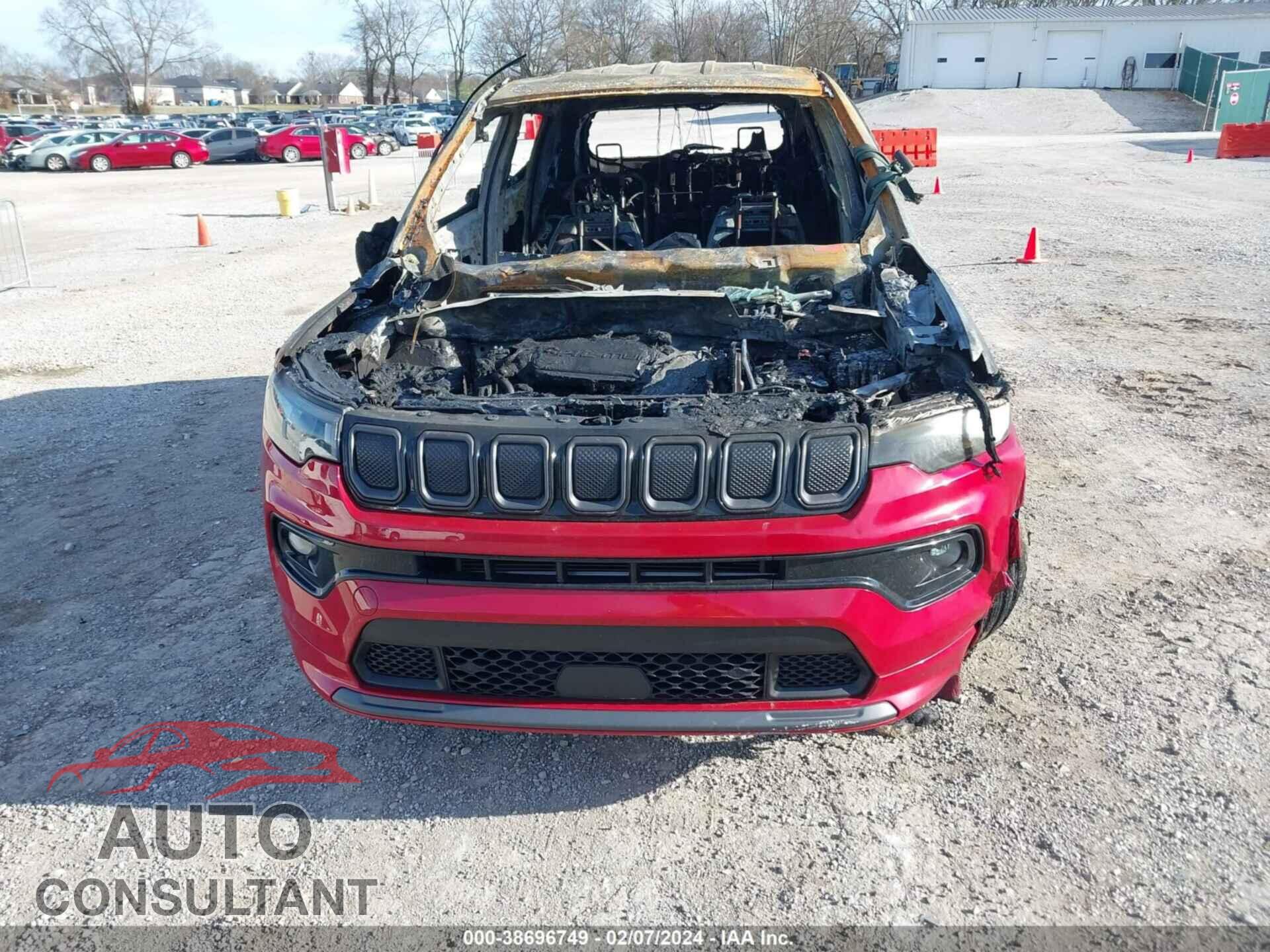 JEEP COMPASS 2022 - 3C4NJDCB5NT167858