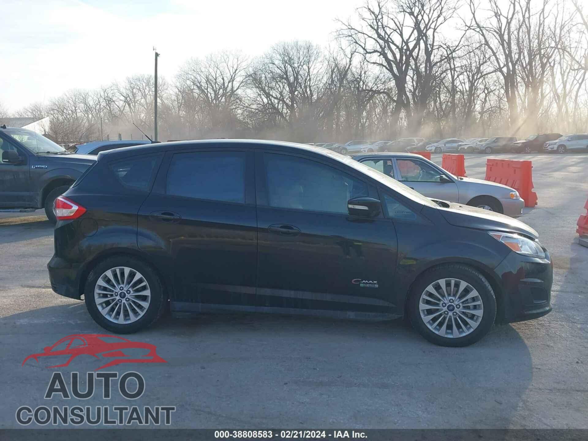 FORD C-MAX 2017 - 1FADP5EU6HL118169
