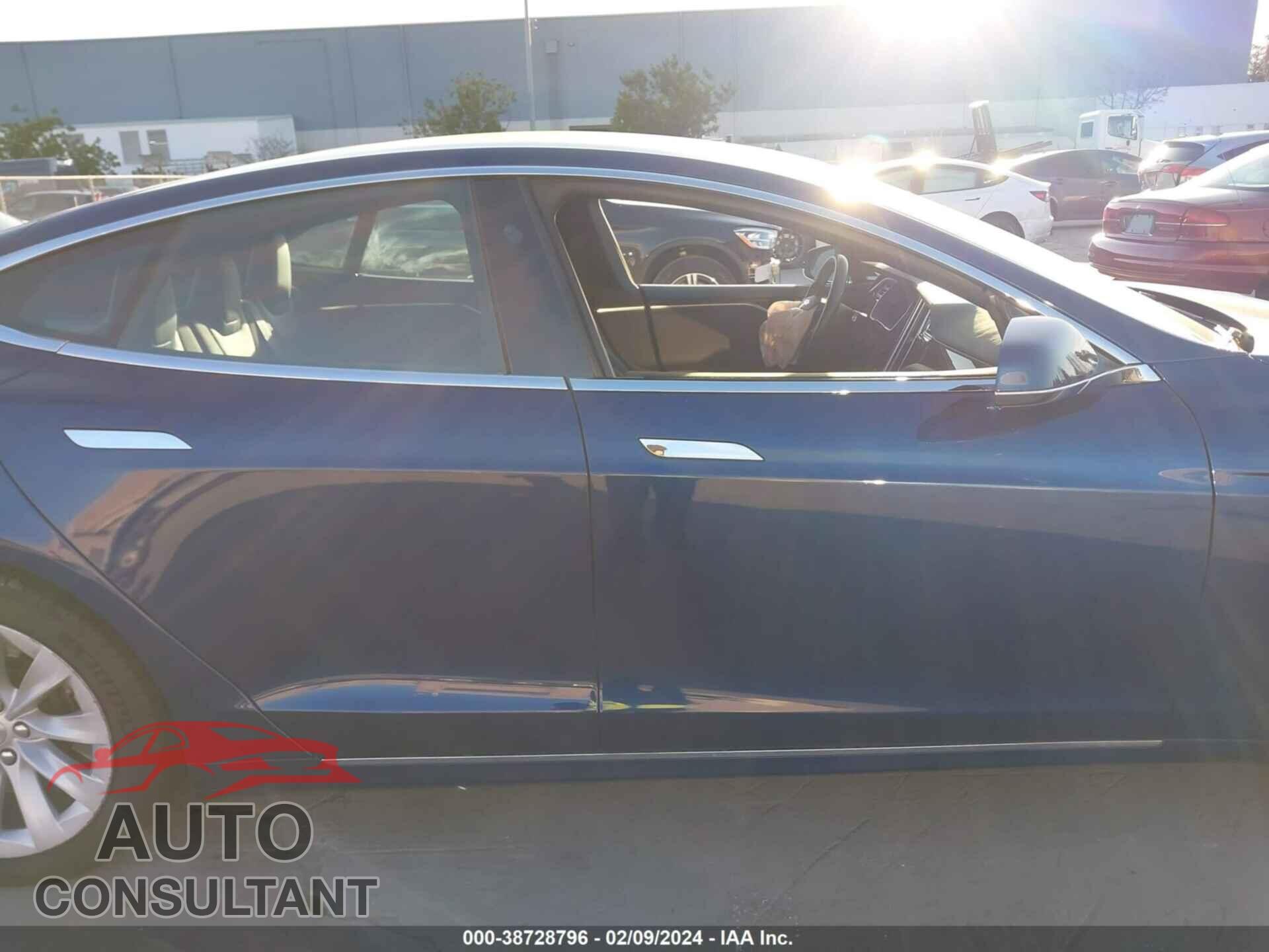 TESLA MODEL S 2017 - 5YJSA1E12HF209668