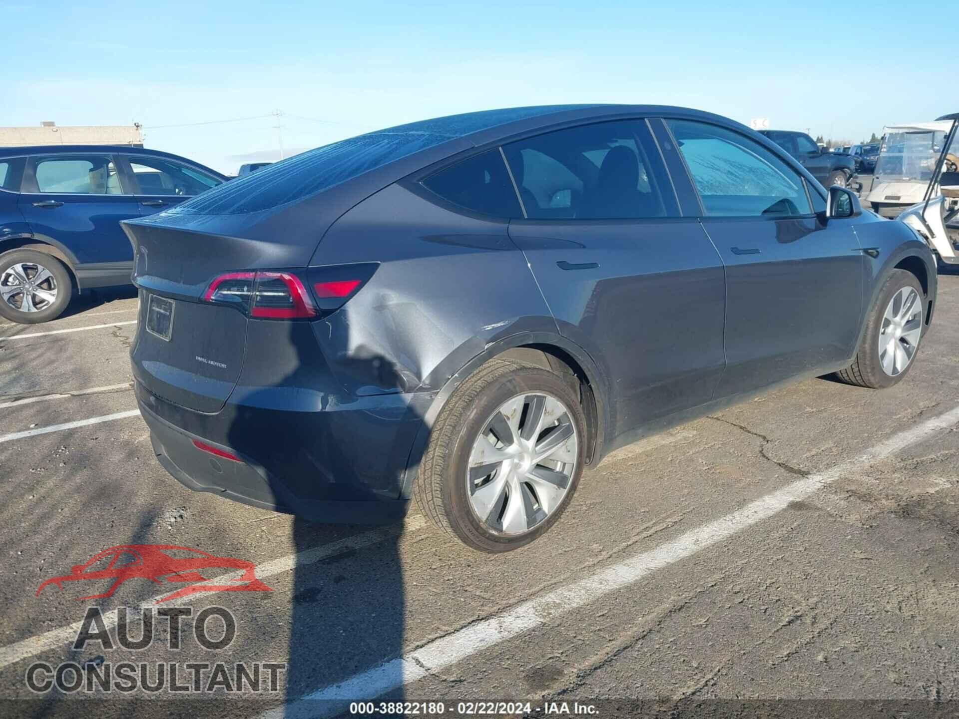 TESLA MODEL Y 2023 - 7SAYGDEE8PA156809