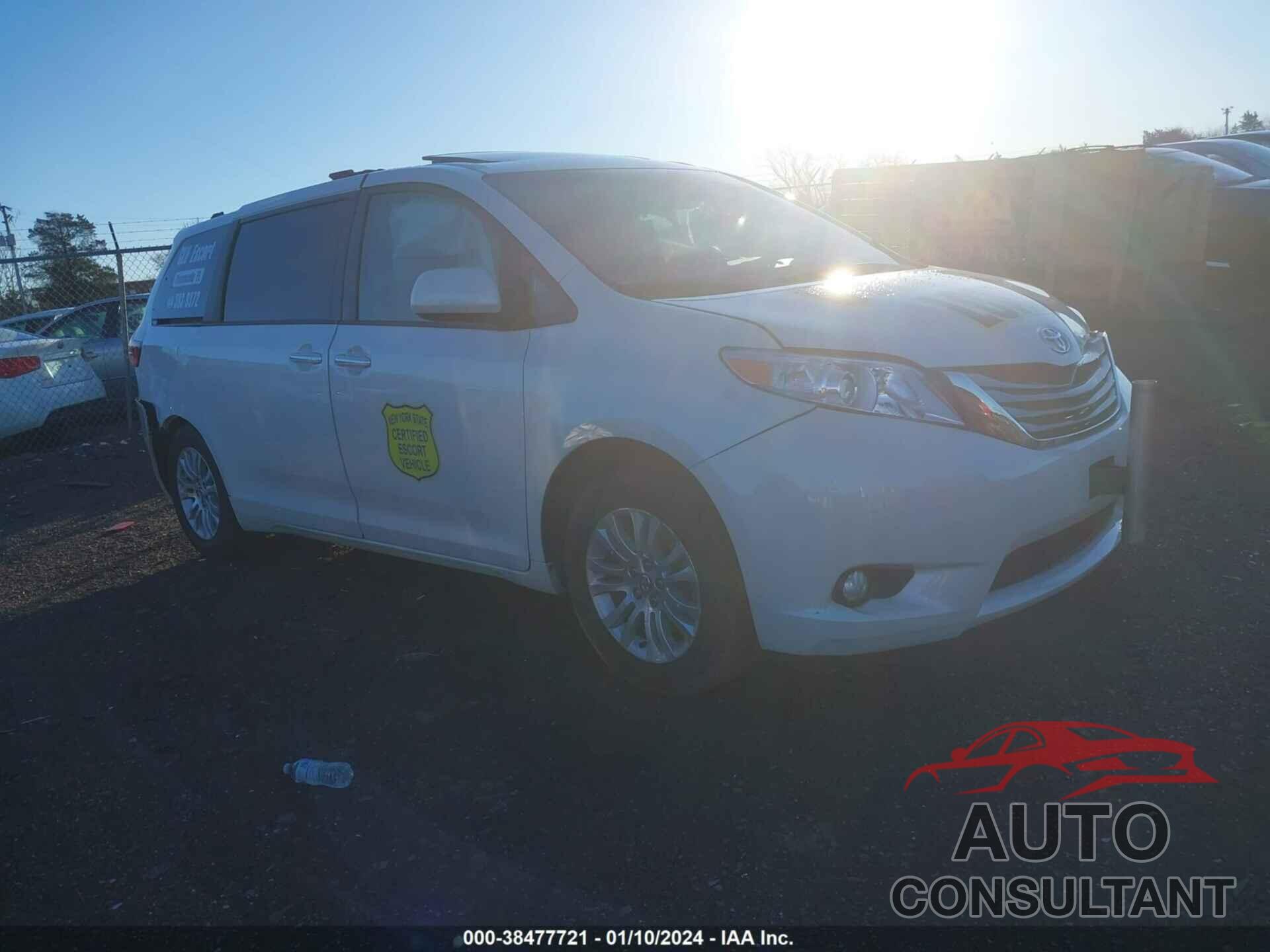 TOYOTA SIENNA 2017 - 5TDYZ3DC0HS800241