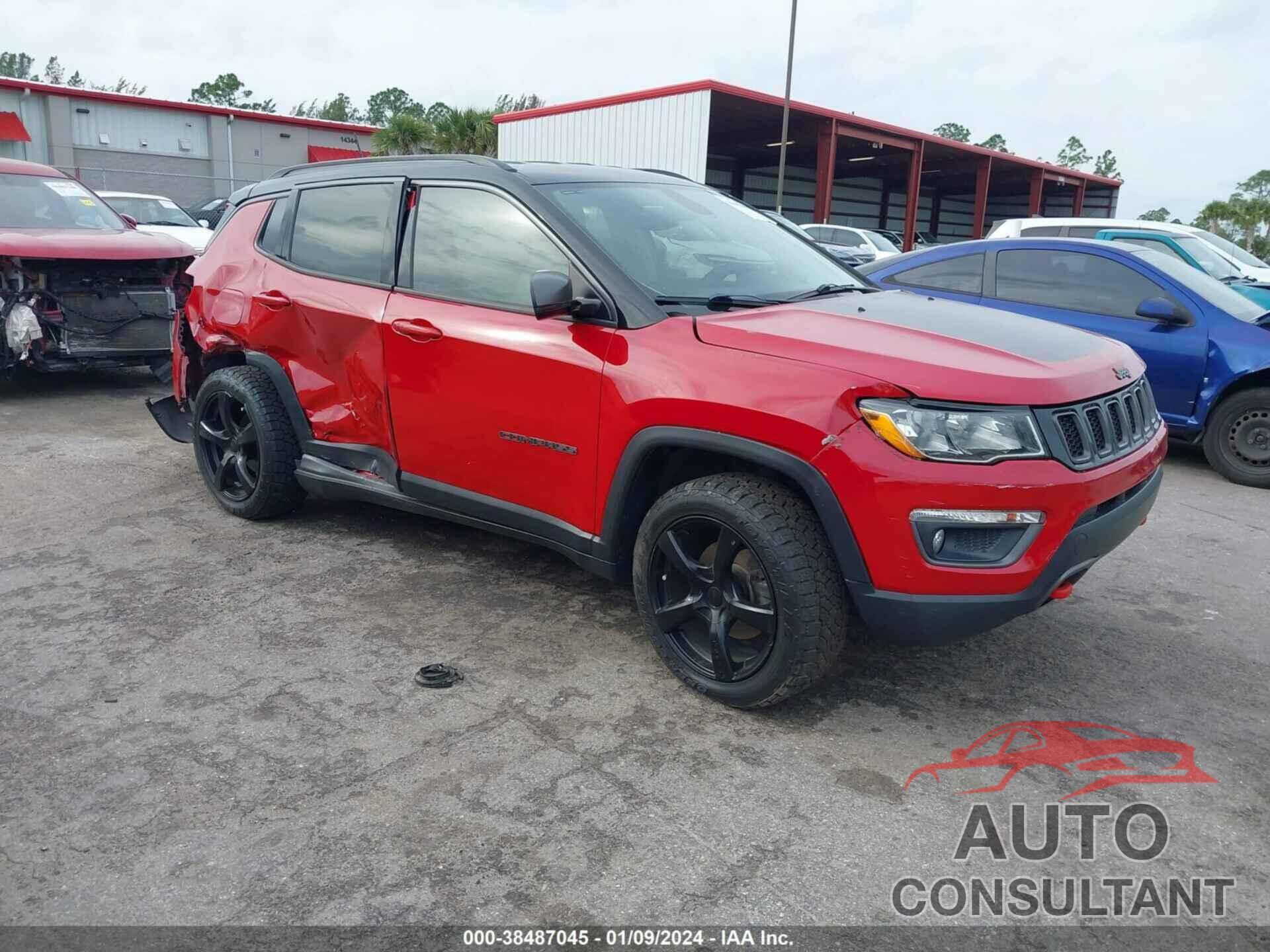 JEEP COMPASS 2018 - 3C4NJDDB2JT424130