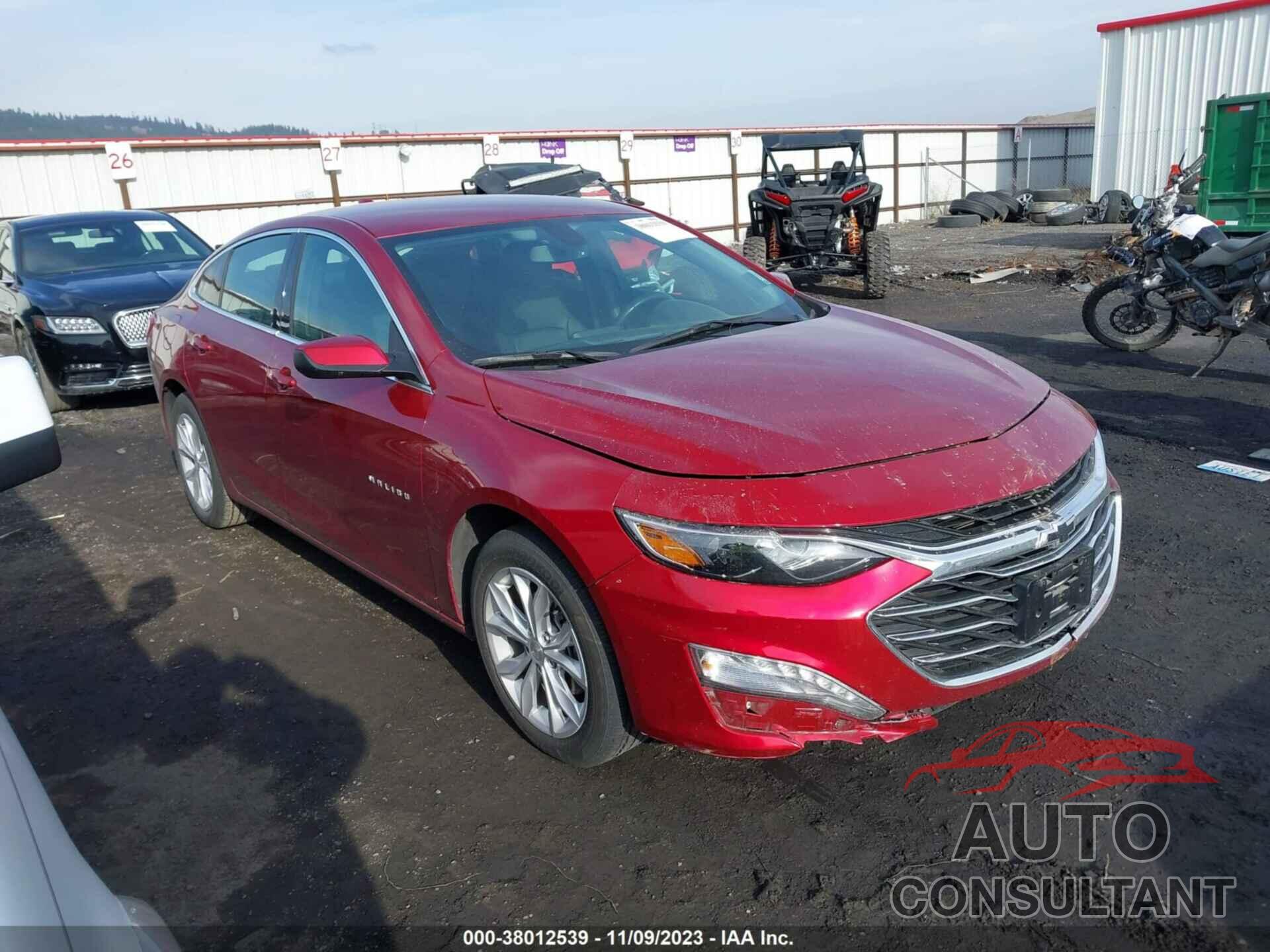 CHEVROLET MALIBU 2021 - 1G1ZD5ST9MF049077
