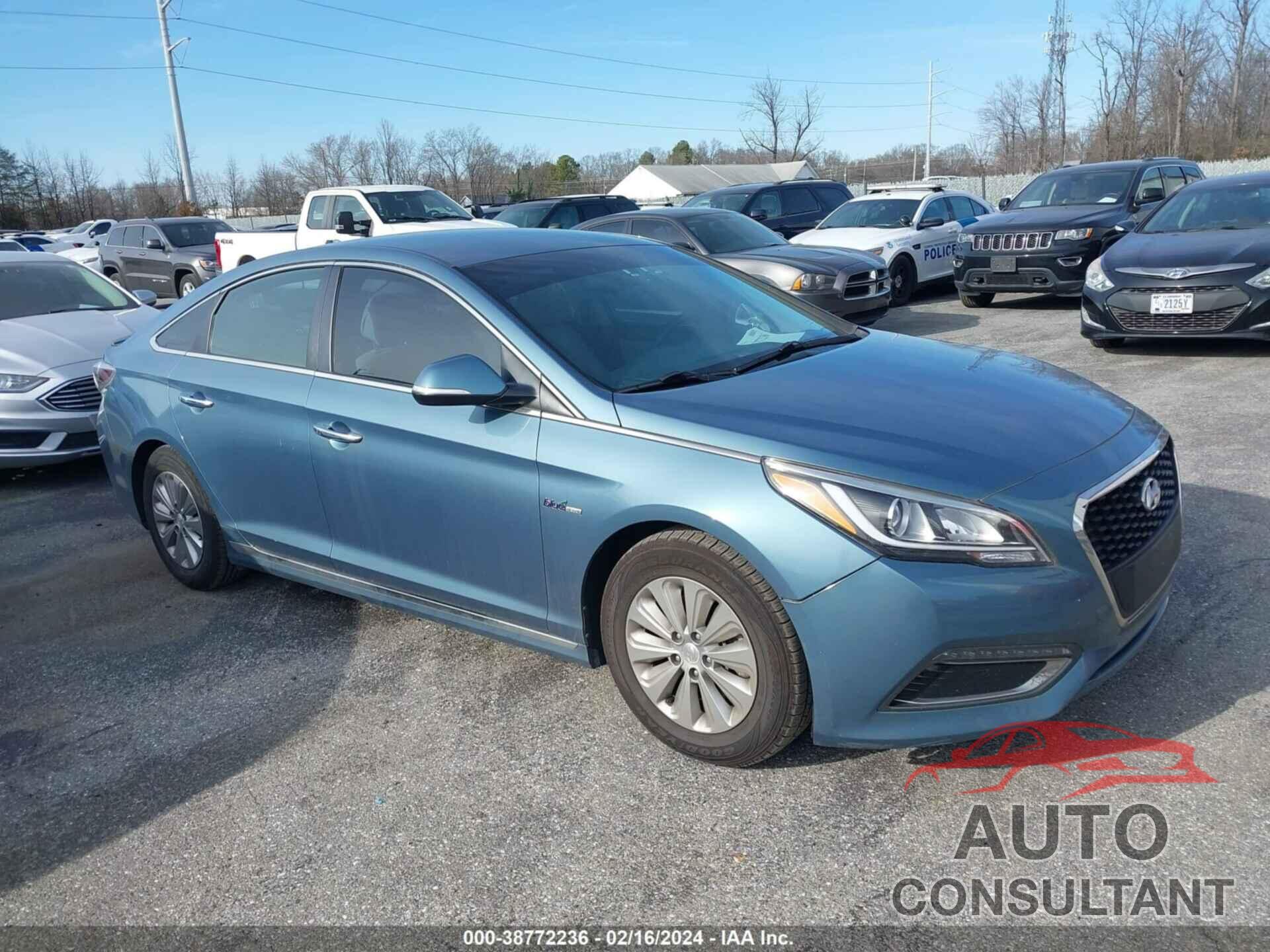 HYUNDAI SONATA 2016 - KMHE24L13GA026622