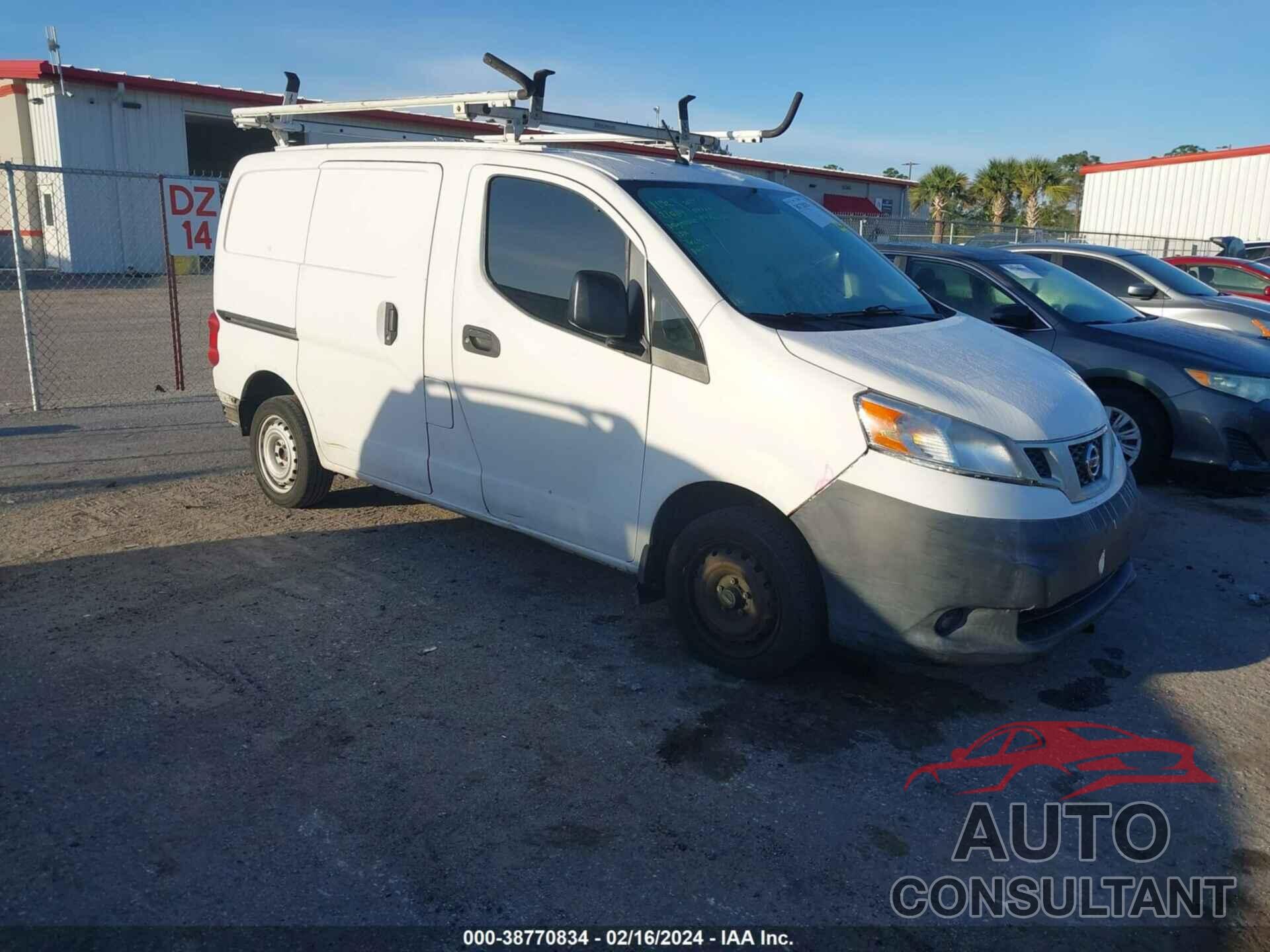 NISSAN NV200 2017 - 3N6CM0KN4HK696082