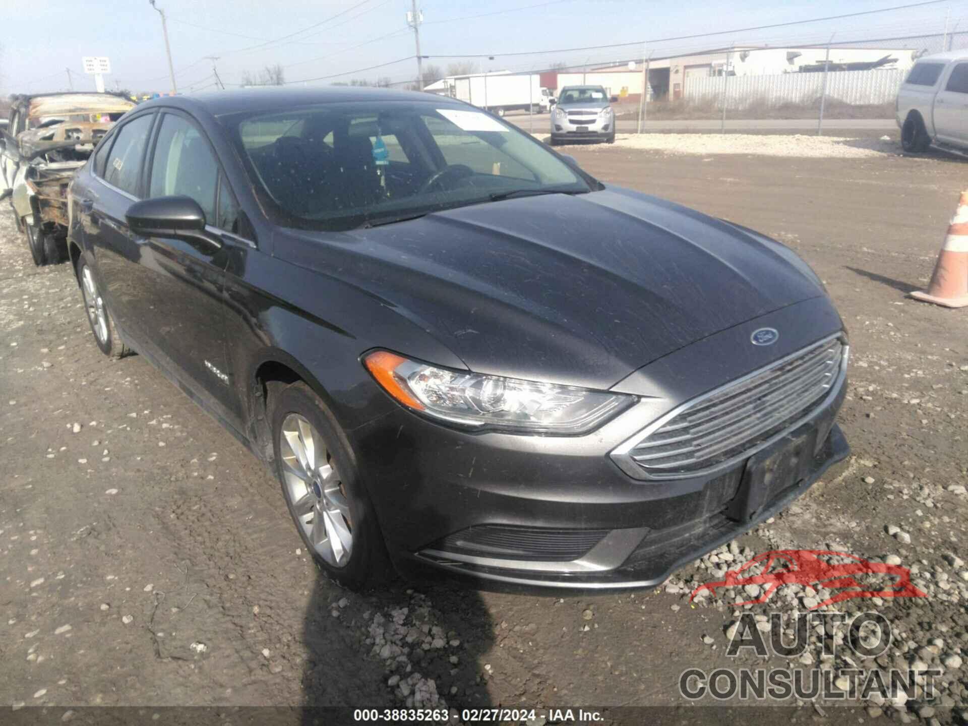 FORD FUSION HYBRID 2017 - 3FA6P0LU1HR230524