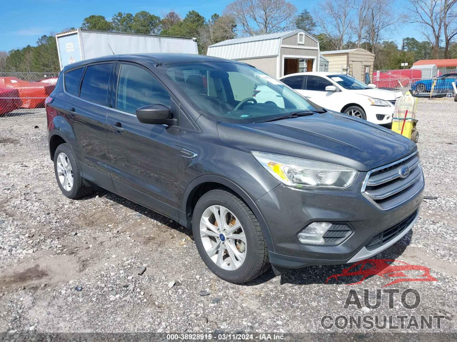 FORD ESCAPE 2017 - 1FMCU9GD3HUD78425