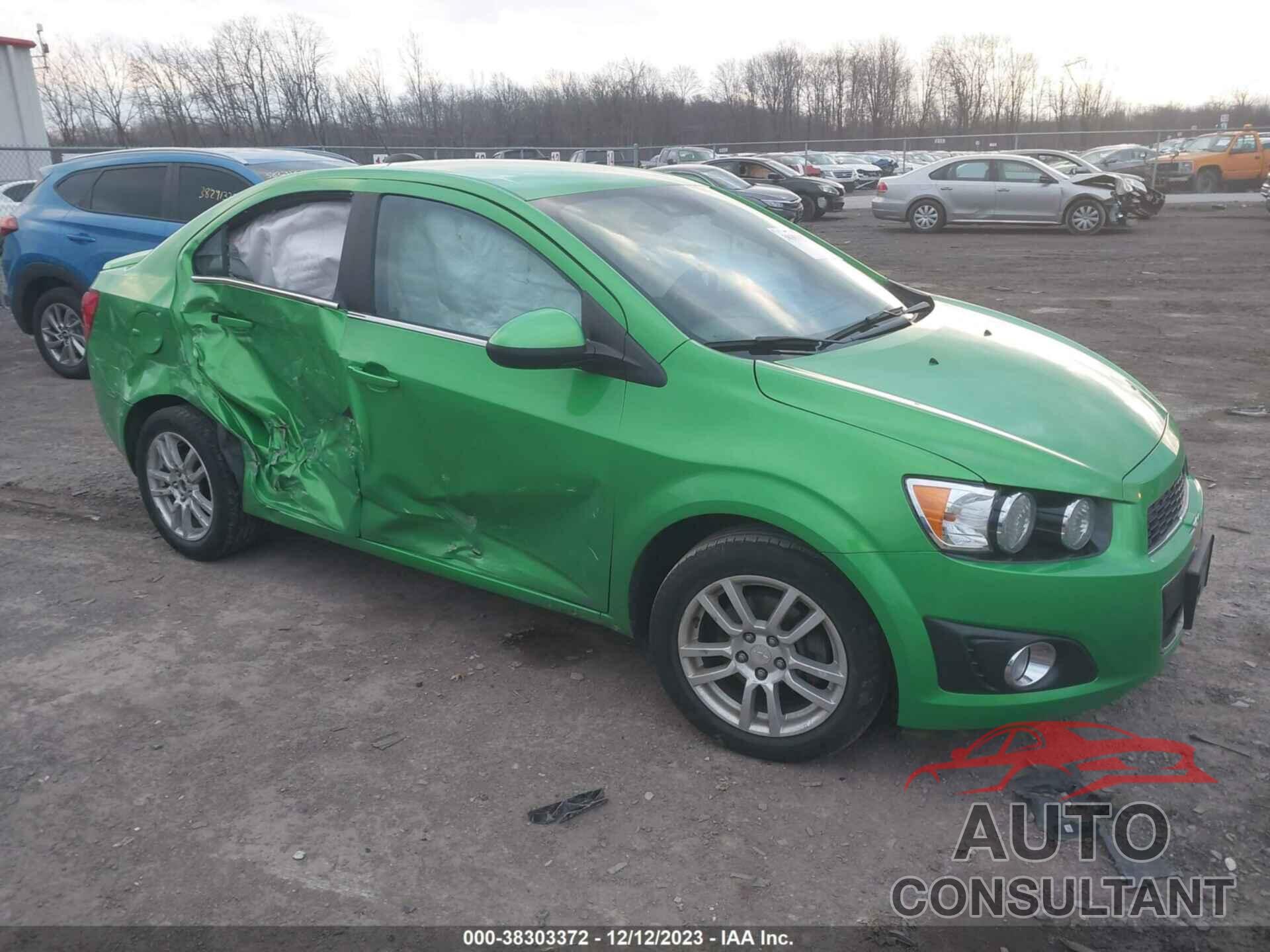 CHEVROLET SONIC 2016 - 1G1JC5SG7G4146393