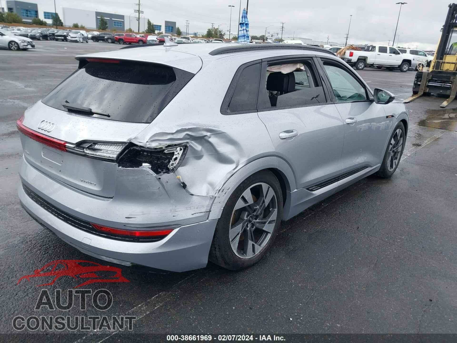 AUDI E-TRON 2021 - WA1AAAGE5MB025473