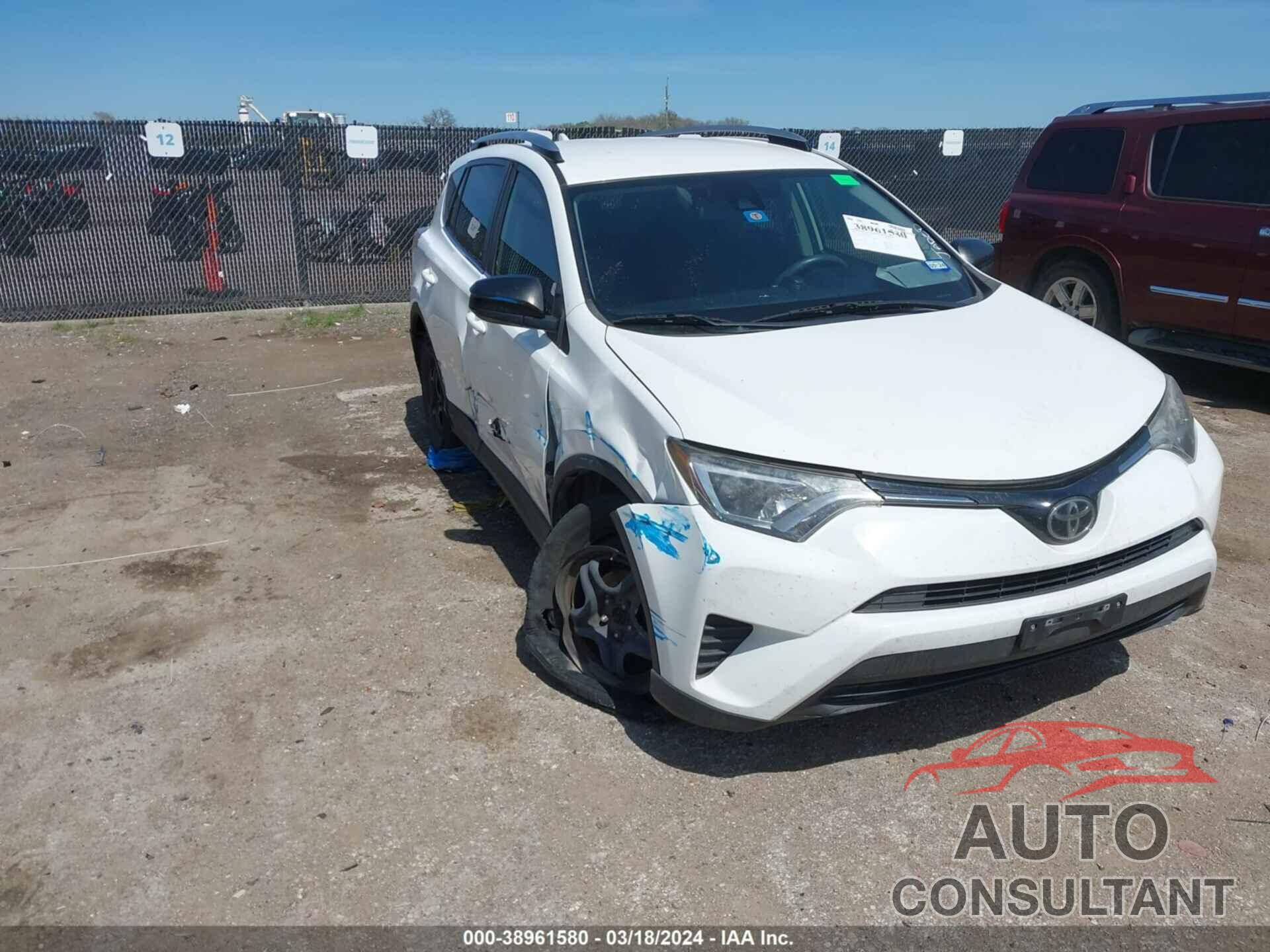TOYOTA RAV4 2017 - JTMZFREV4HJ126253