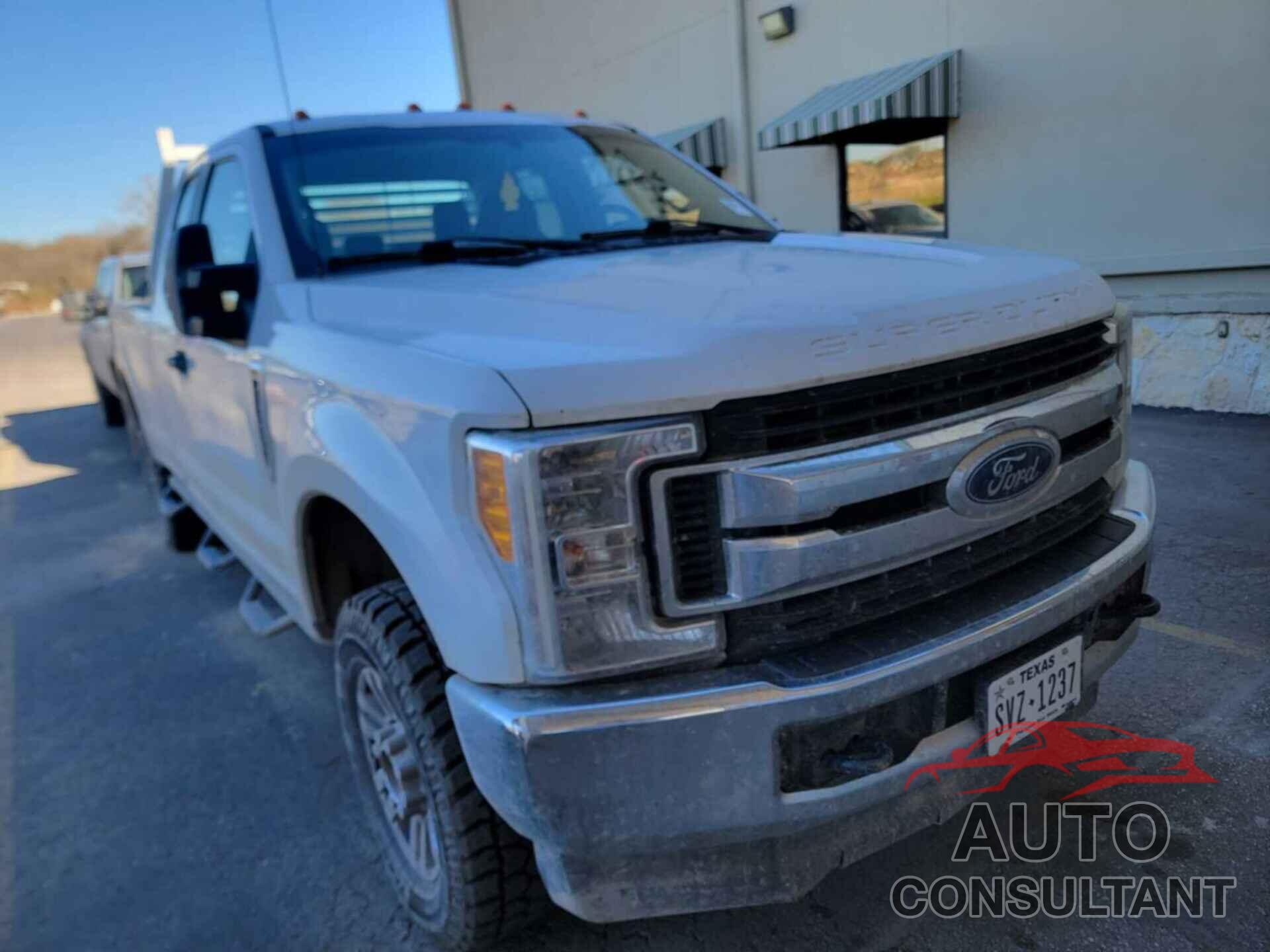 FORD F350 2017 - 1FT8X3B61HEE32757