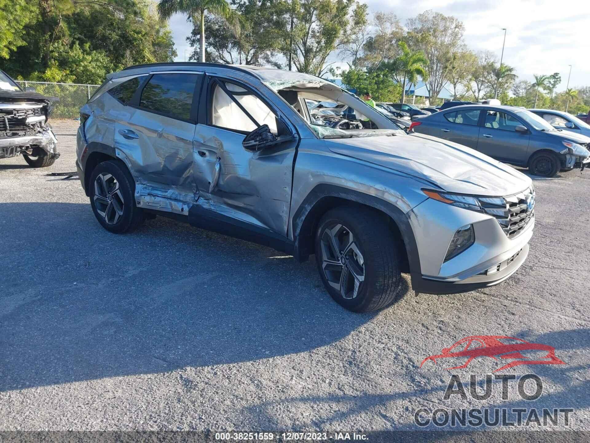 HYUNDAI TUCSON 2023 - 5NMJF3AE1PH239520