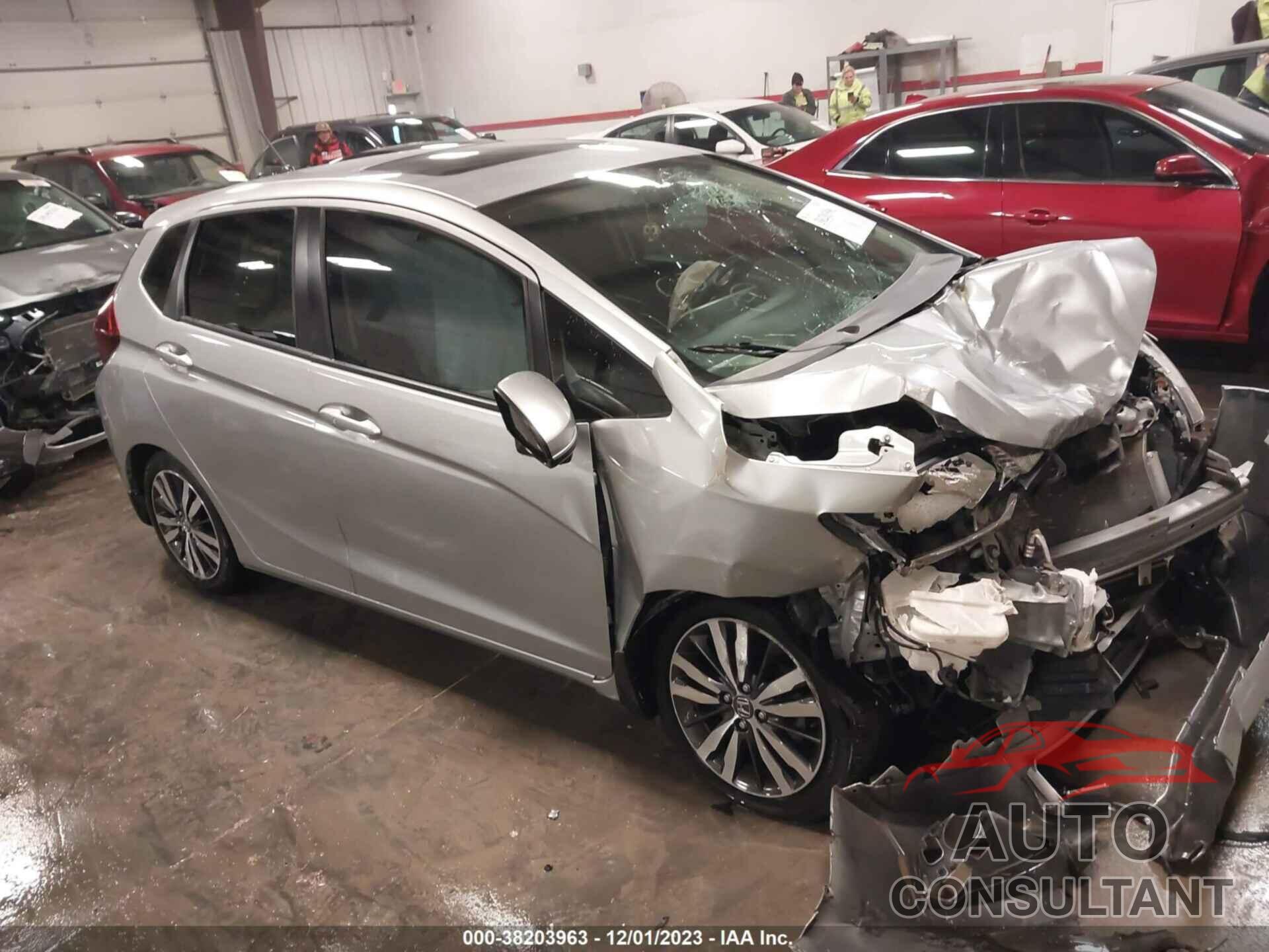 HONDA FIT 2016 - JHMGK5H79GX005849