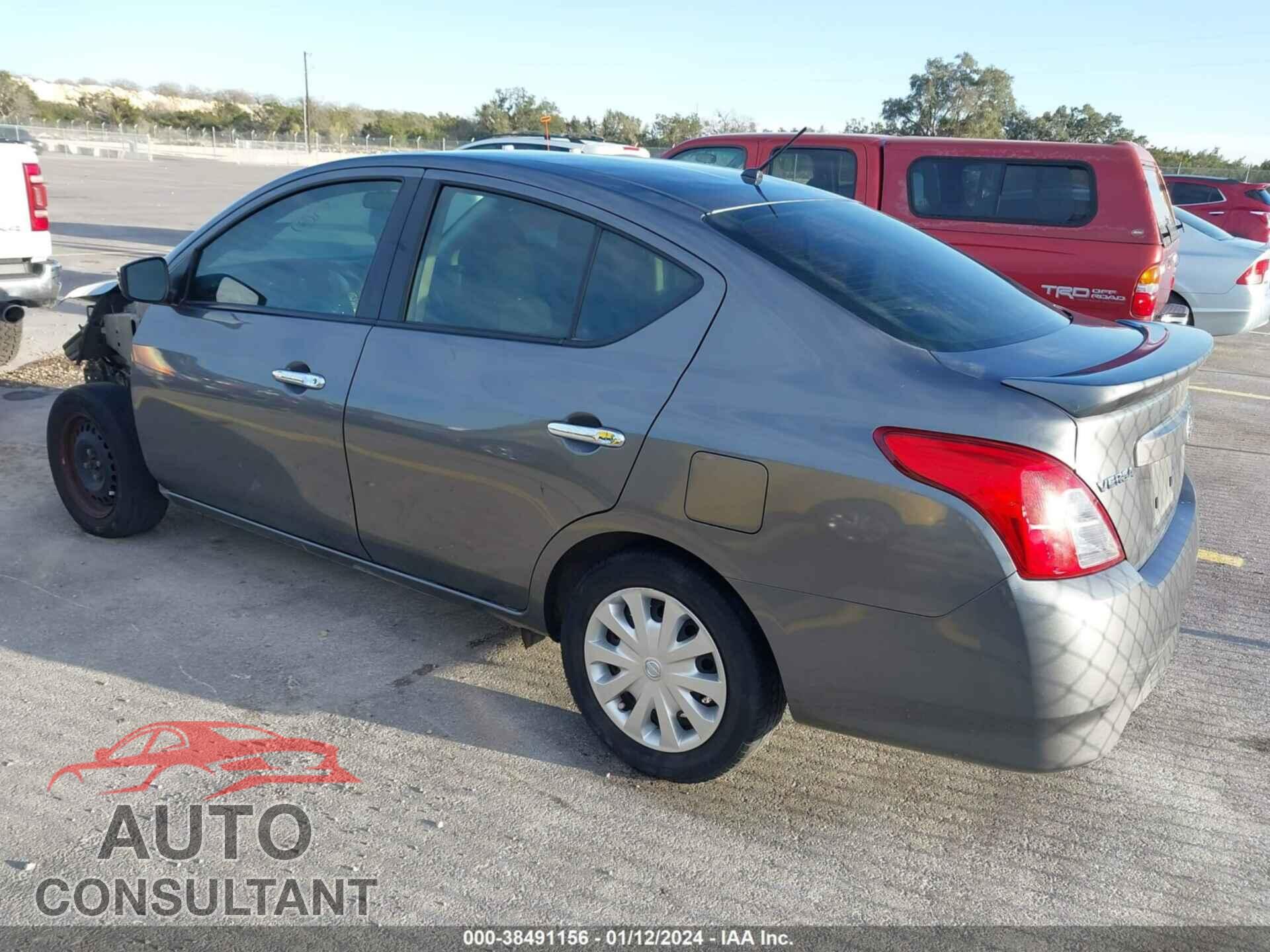 NISSAN VERSA 2019 - 3N1CN7AP3KL843072
