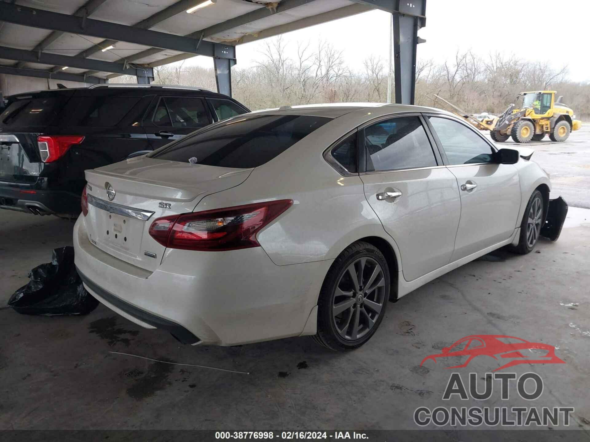 NISSAN ALTIMA 2018 - 1N4AL3AP9JC475015